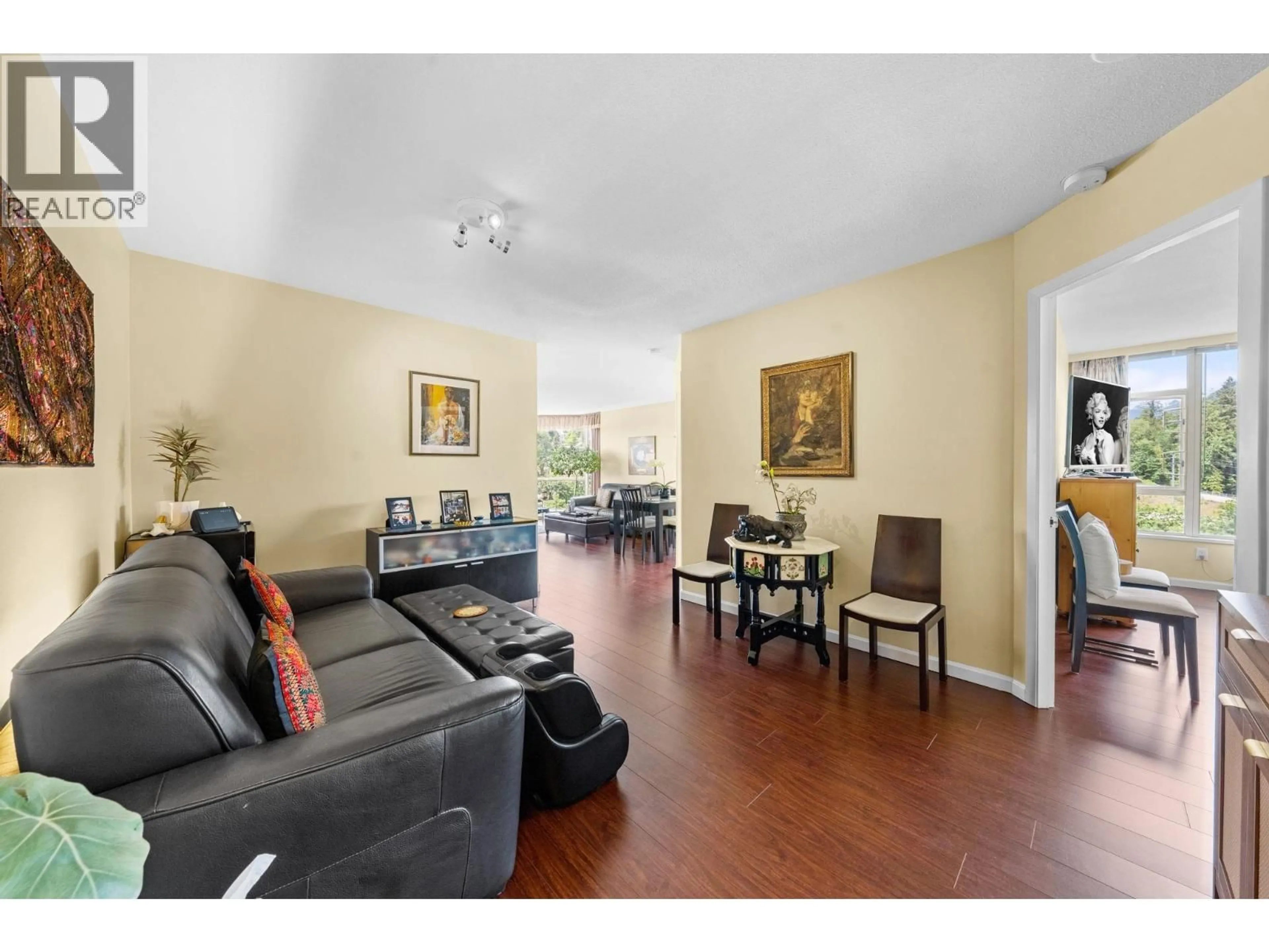 Living room with furniture, unknown for 1106 - 1327 KEITH ROAD, North Vancouver British Columbia V7J3T5