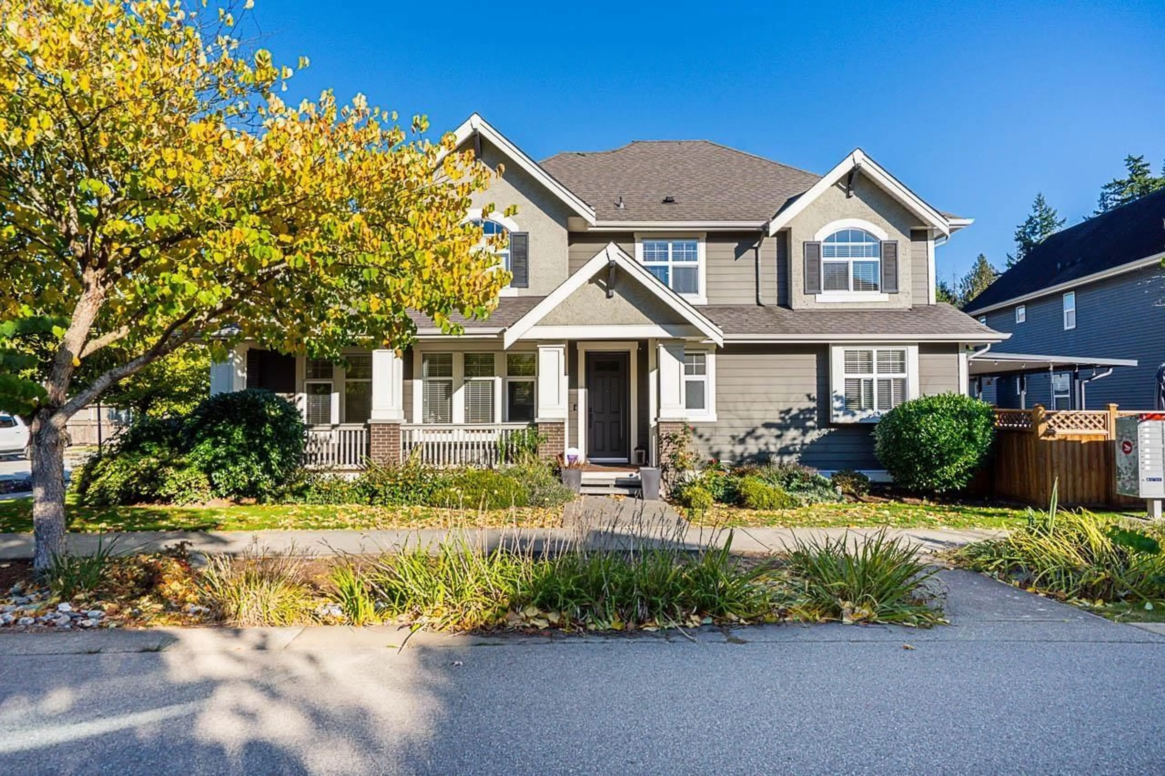 Home with vinyl exterior material, street for 20840 69, Langley British Columbia V2Y0G2