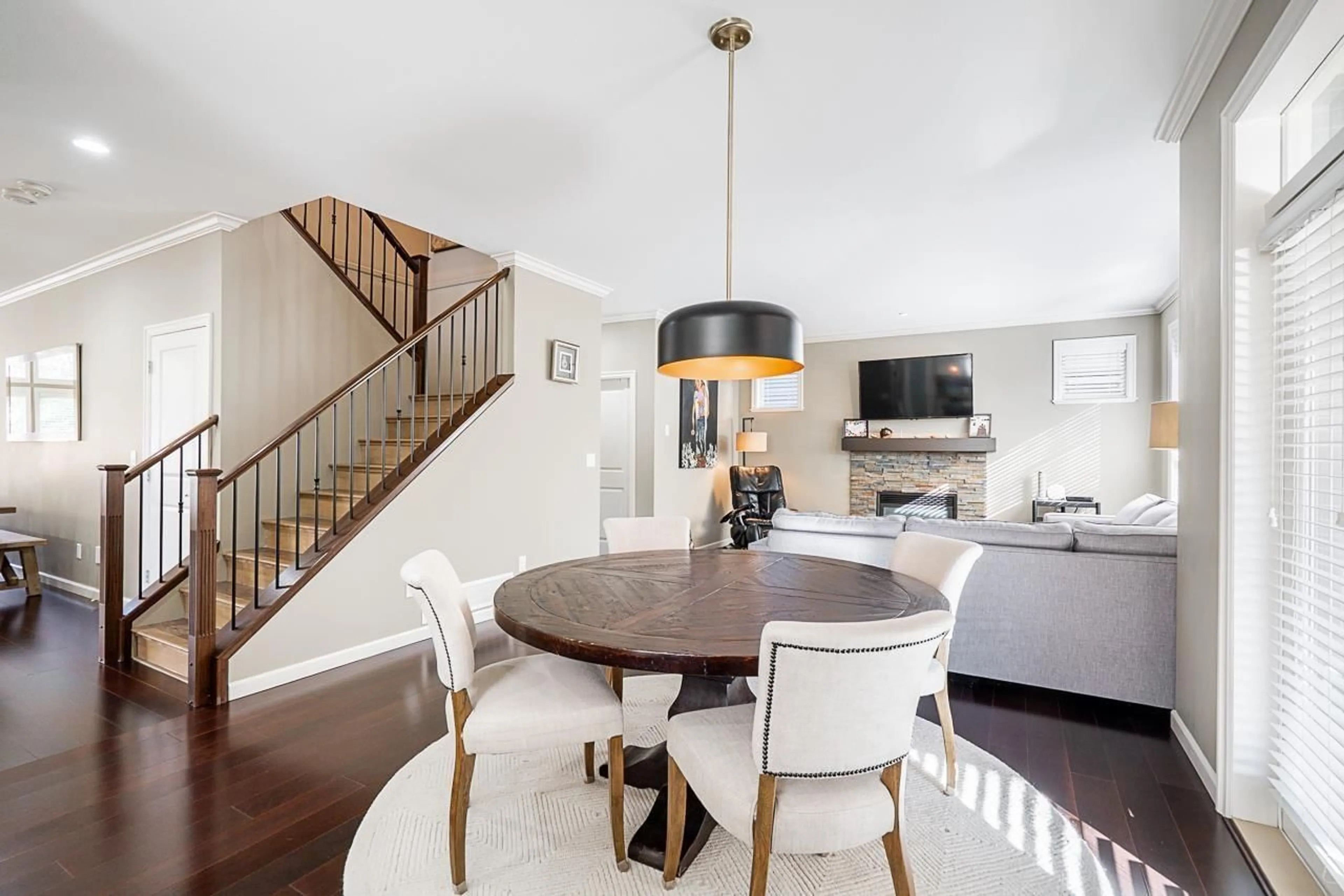 Unknown for 20840 69, Langley British Columbia V2Y0G2