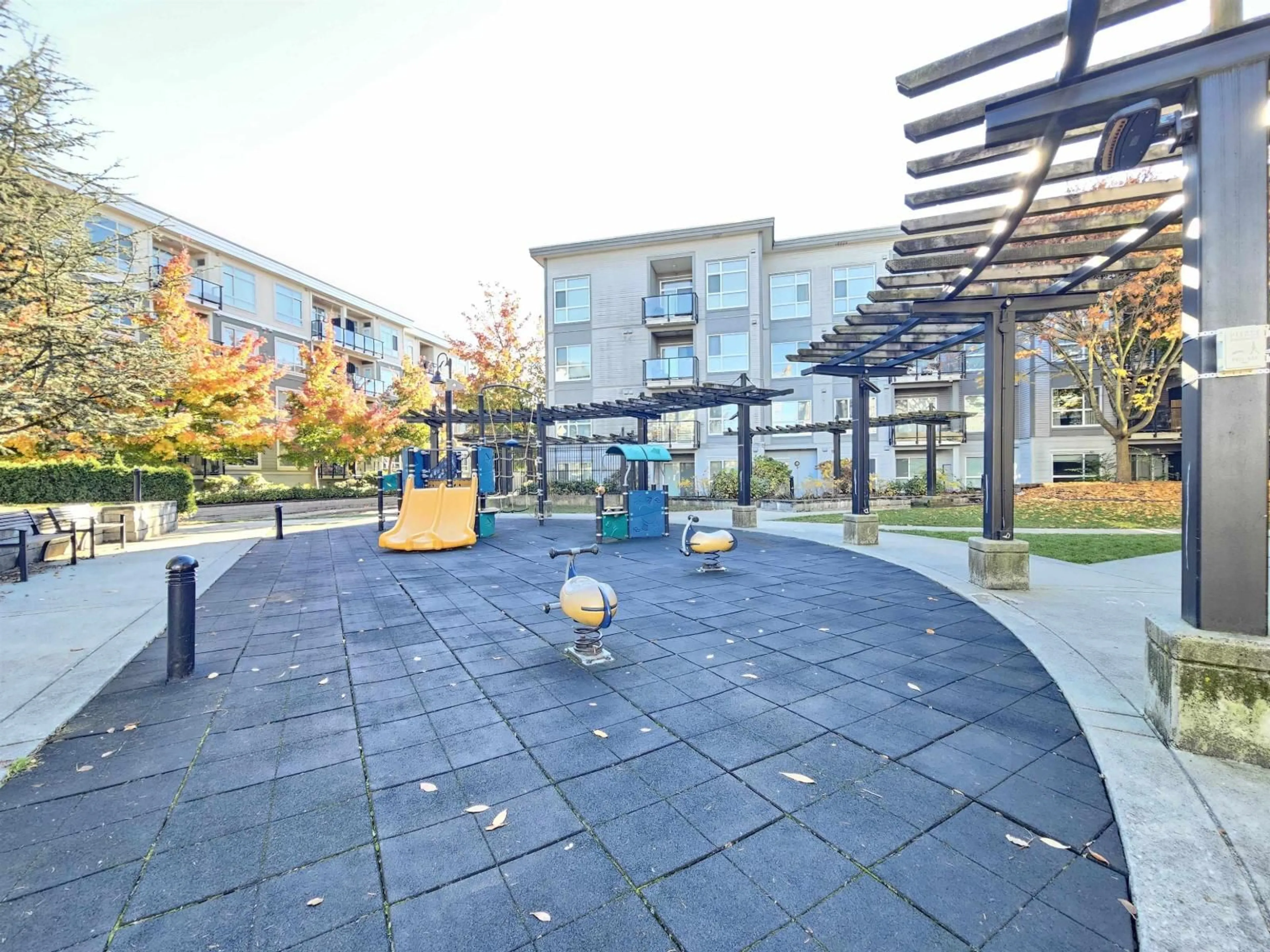 Patio, unknown for 232 - 13768 108, Surrey British Columbia V3T0L9