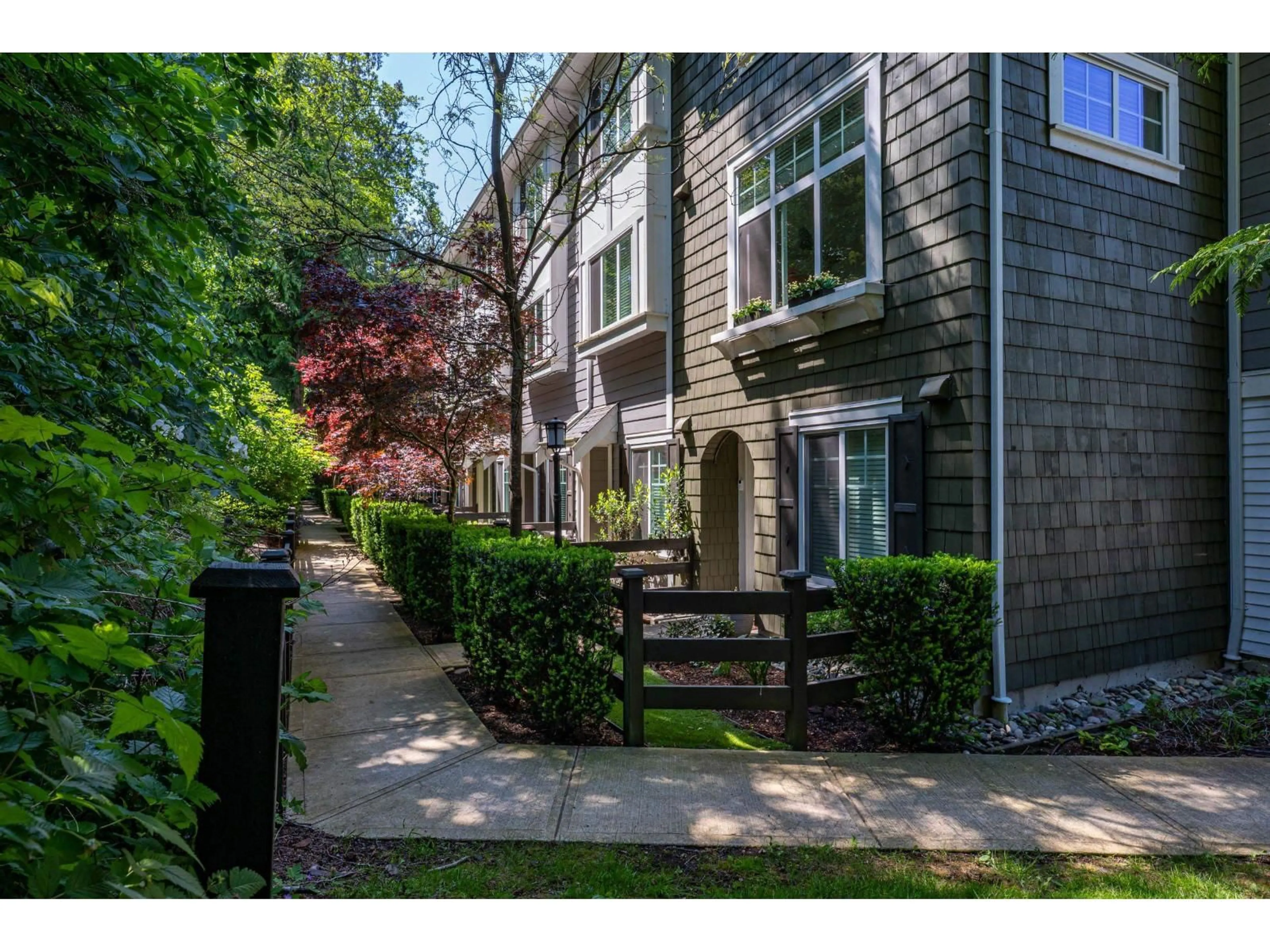 Patio, street for 33 - 288 171, Surrey British Columbia V3Z9P5