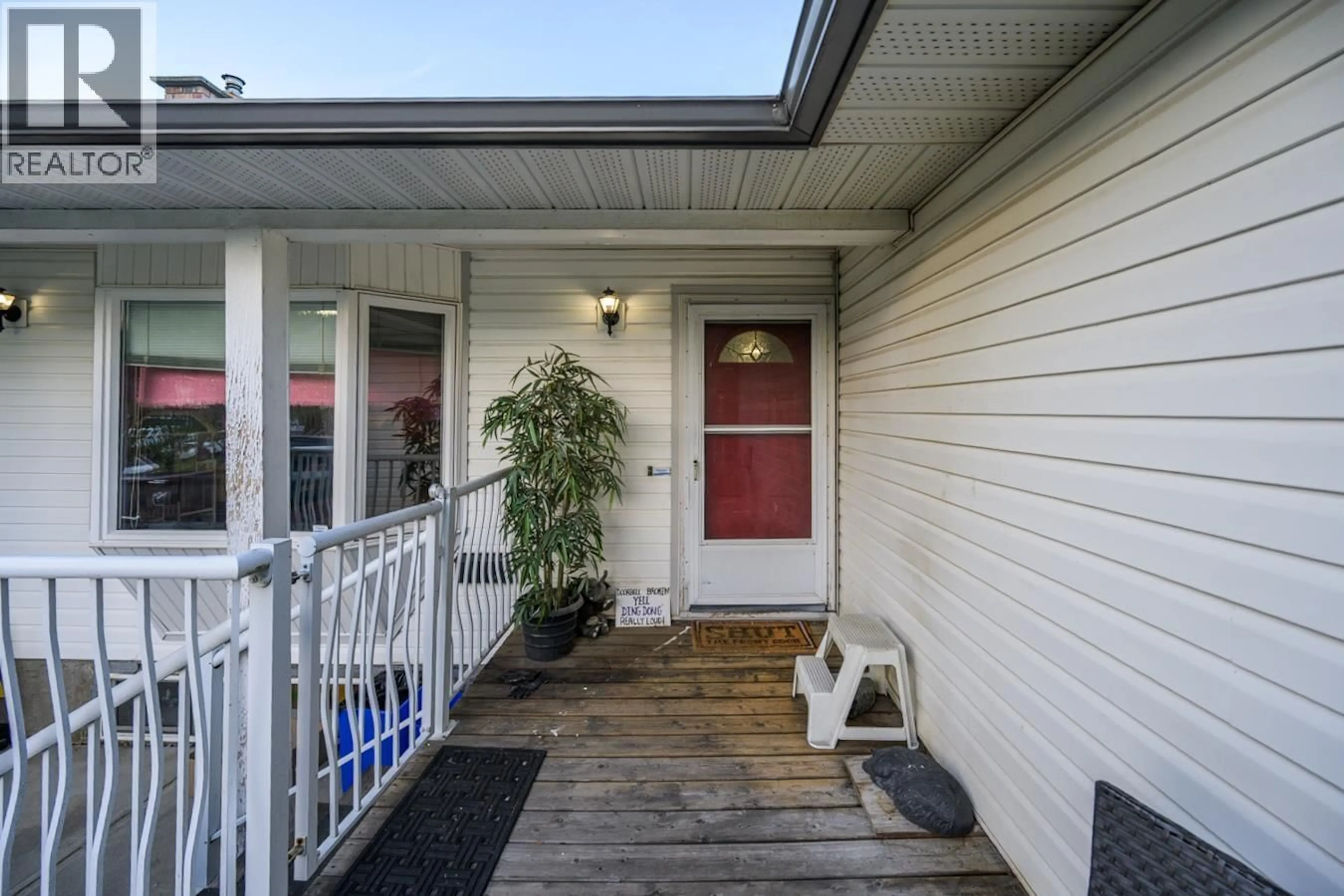 Unknown for 4574 VALLEY CRESCENT, Prince George British Columbia V2M5M1