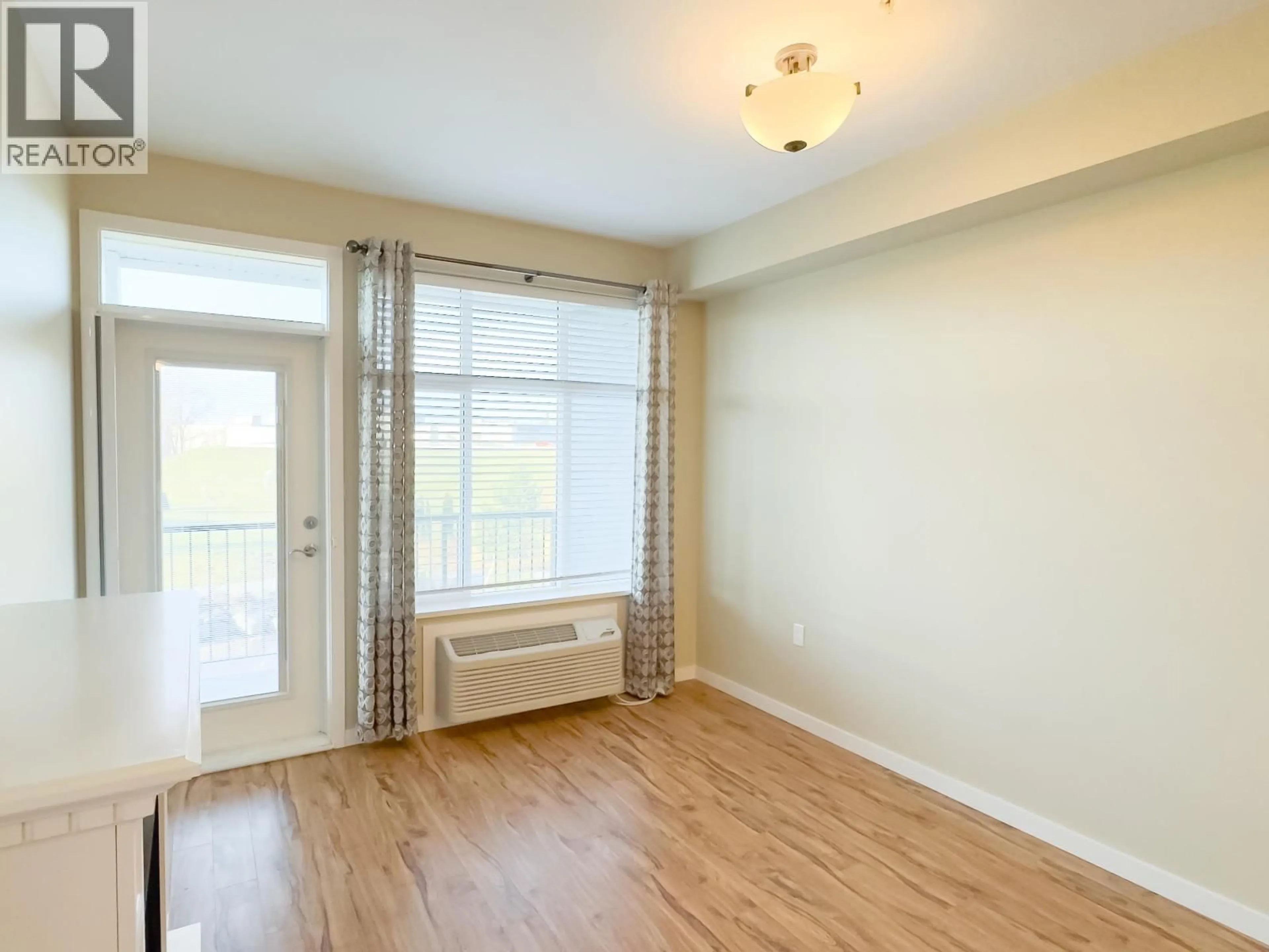 A pic of a room for 238 - 1444 20TH AVENUE, Prince George British Columbia V2L0C9