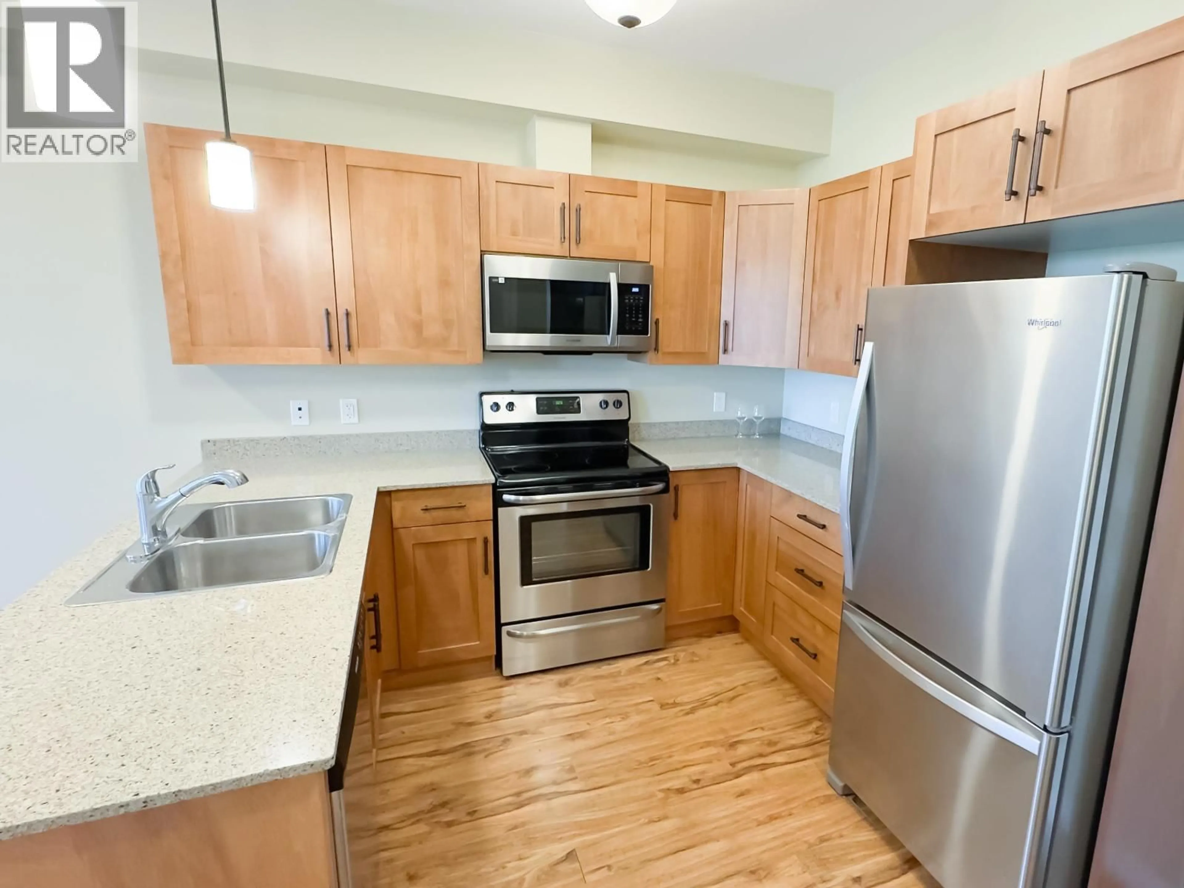 Standard kitchen, unknown for 238 - 1444 20TH AVENUE, Prince George British Columbia V2L0C9