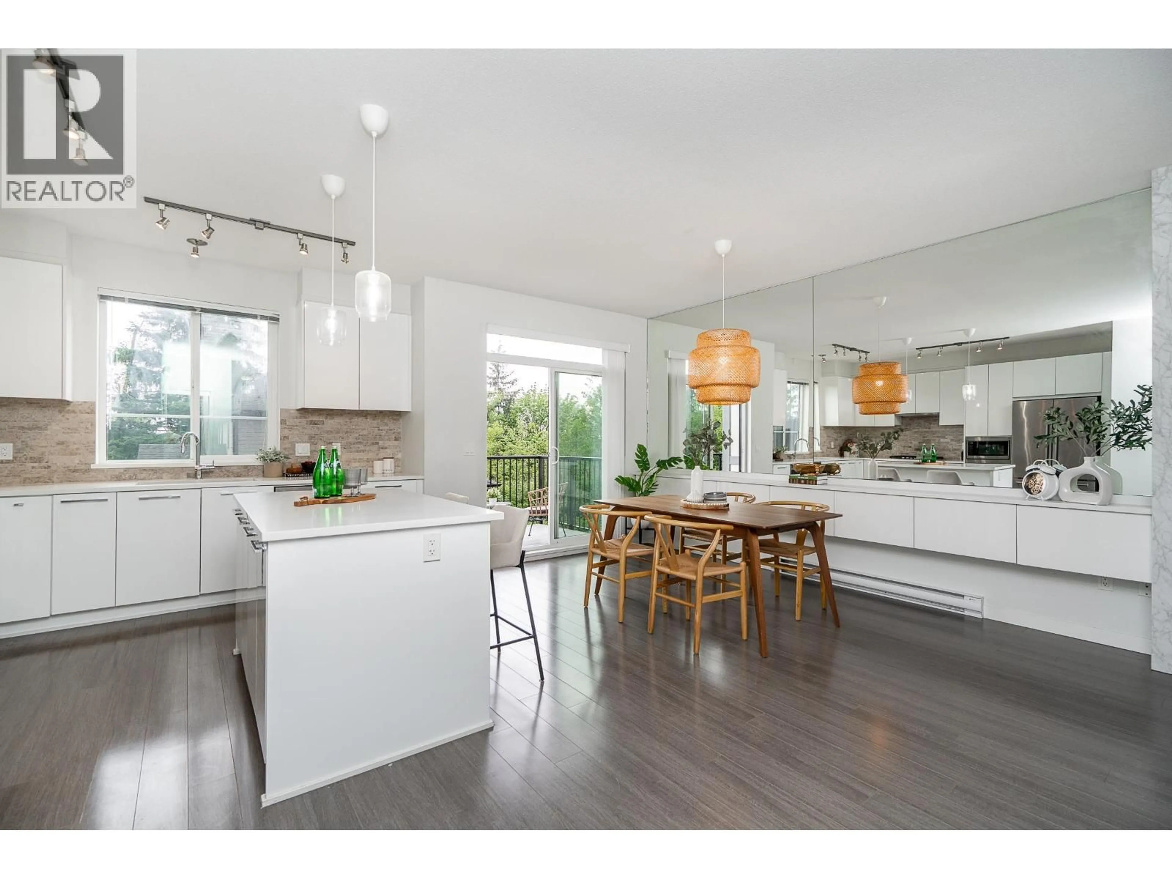 Open concept kitchen, unknown for 140 - 3500 BURKE VILLAGE PROMENADE, Coquitlam British Columbia V3E0N2