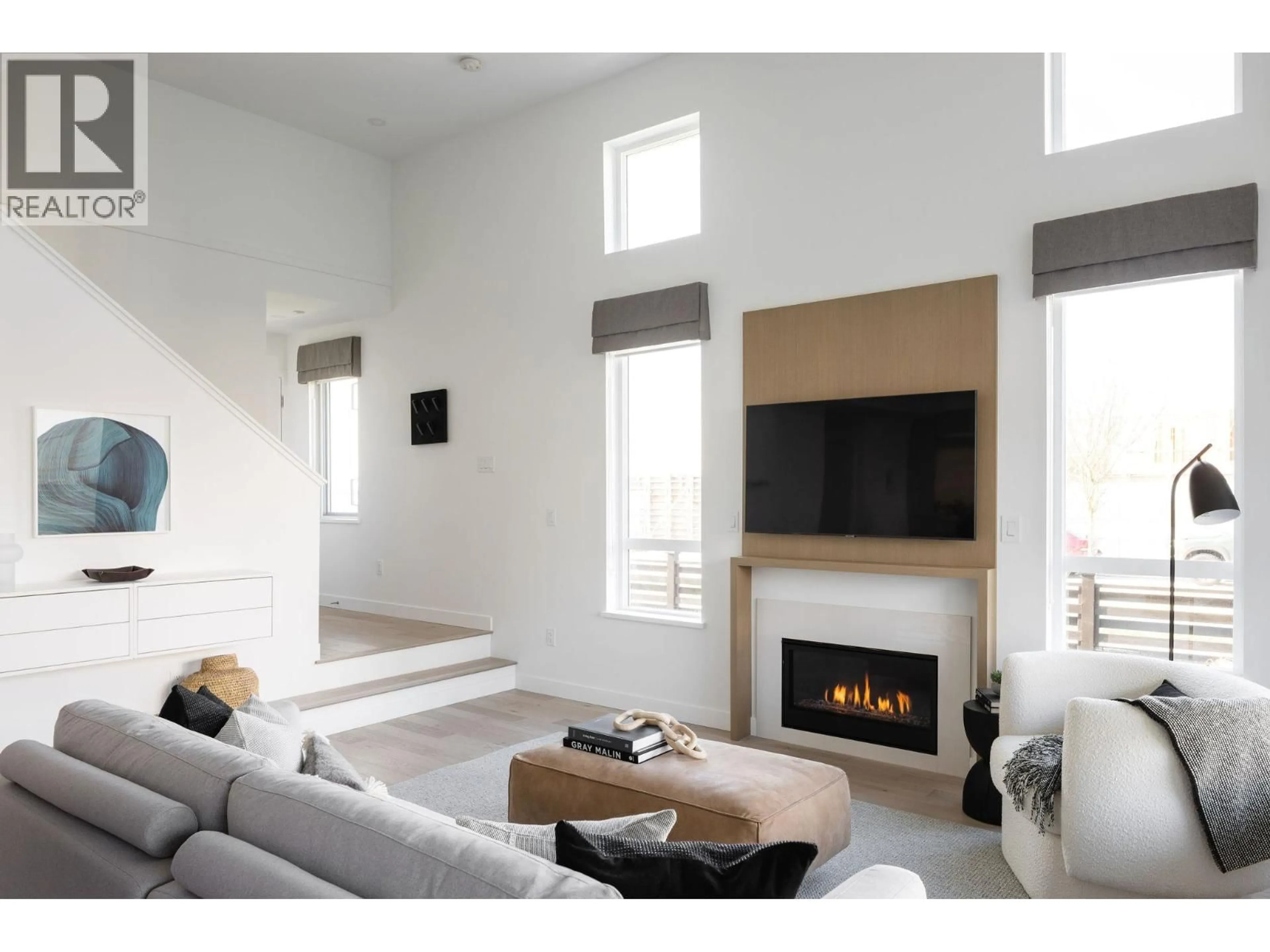 Living room with furniture, unknown for 98 - 2426 RABBIT DRIVE, Tsawwassen British Columbia V4M0E1