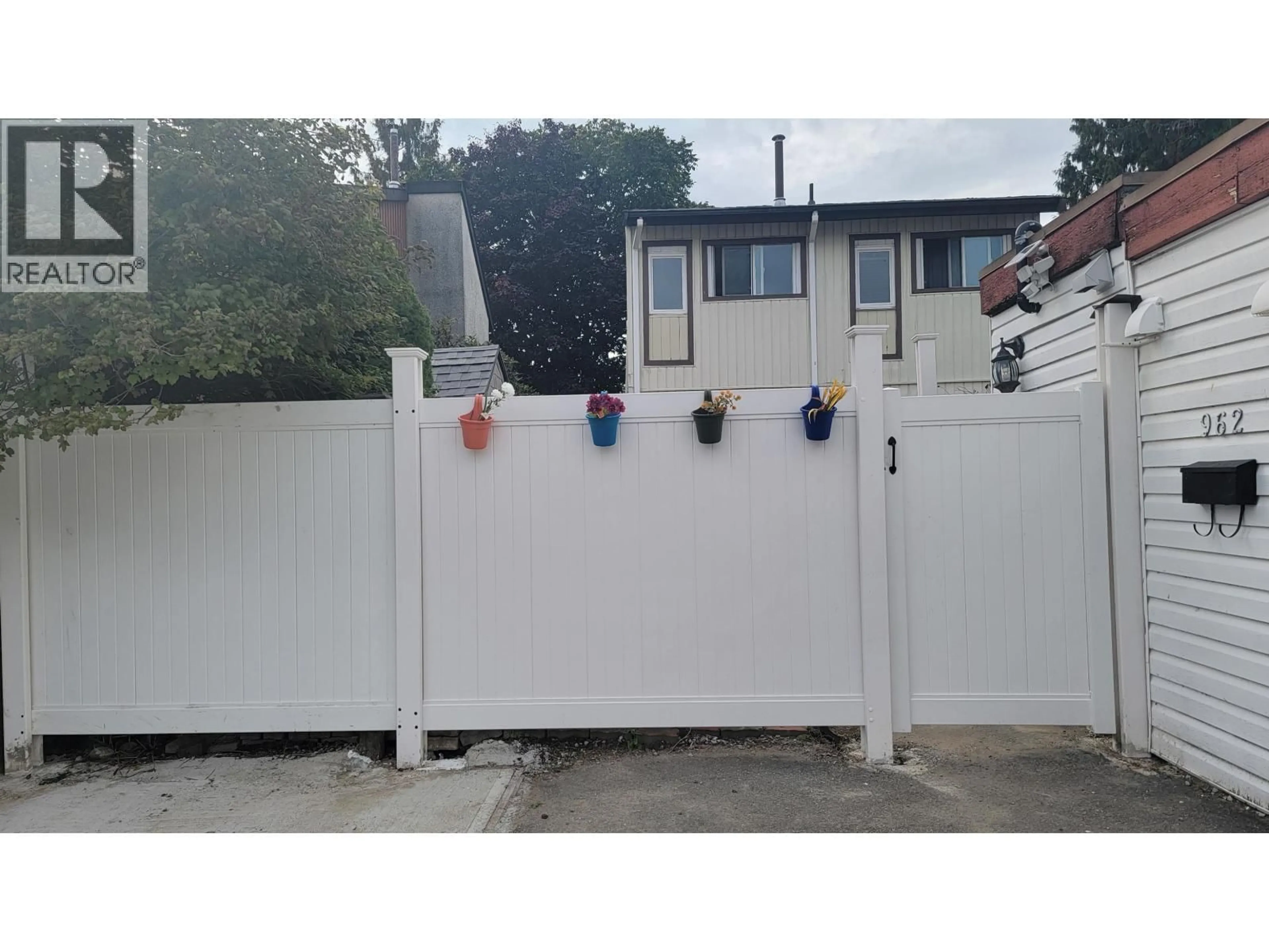 Unknown for 962 CHERRYBROOK PLACE, Coquitlam British Columbia V3C4B7