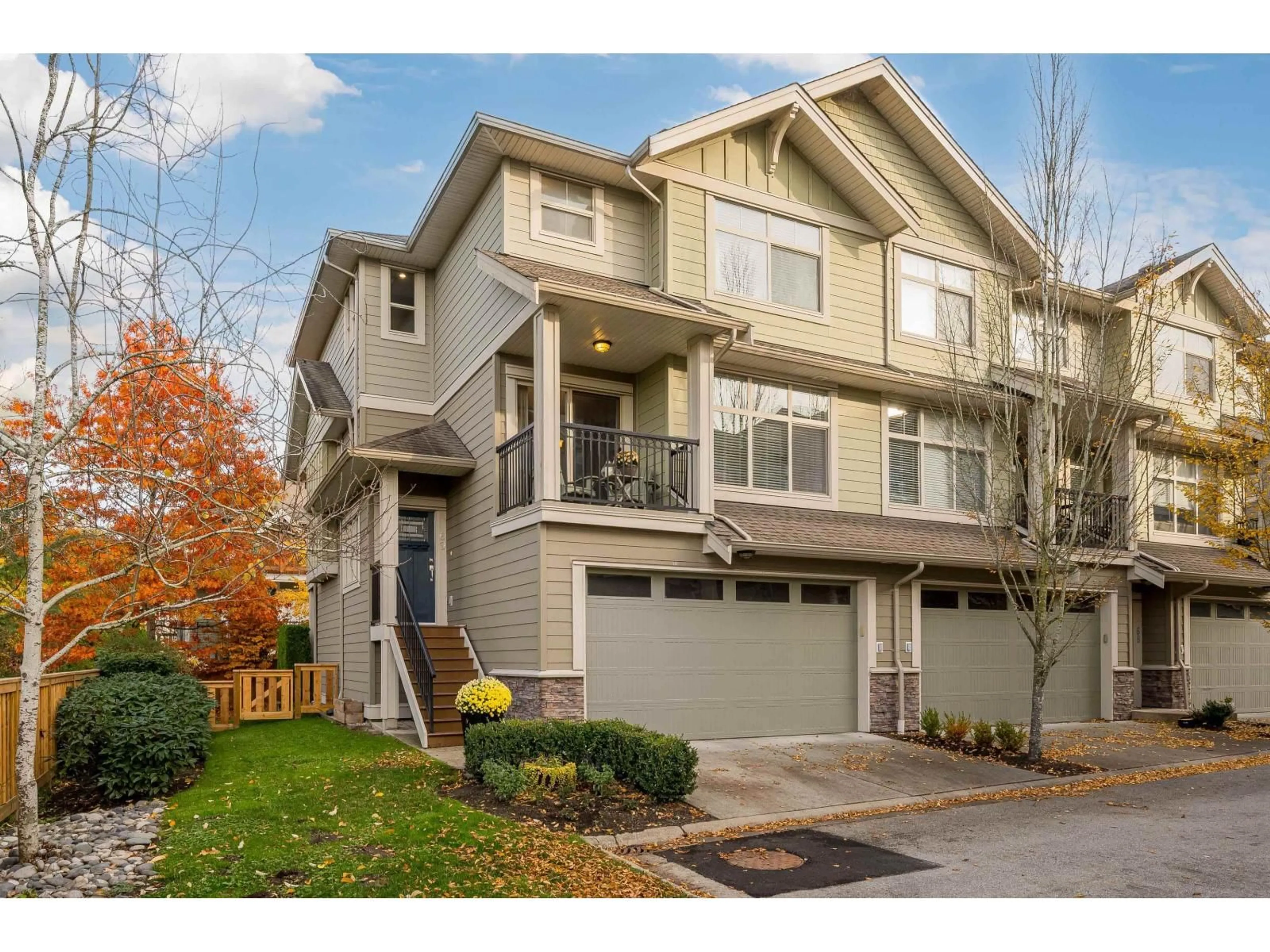 Home with vinyl exterior material, street for 69 - 22225 50, Langley British Columbia V2Y0G7