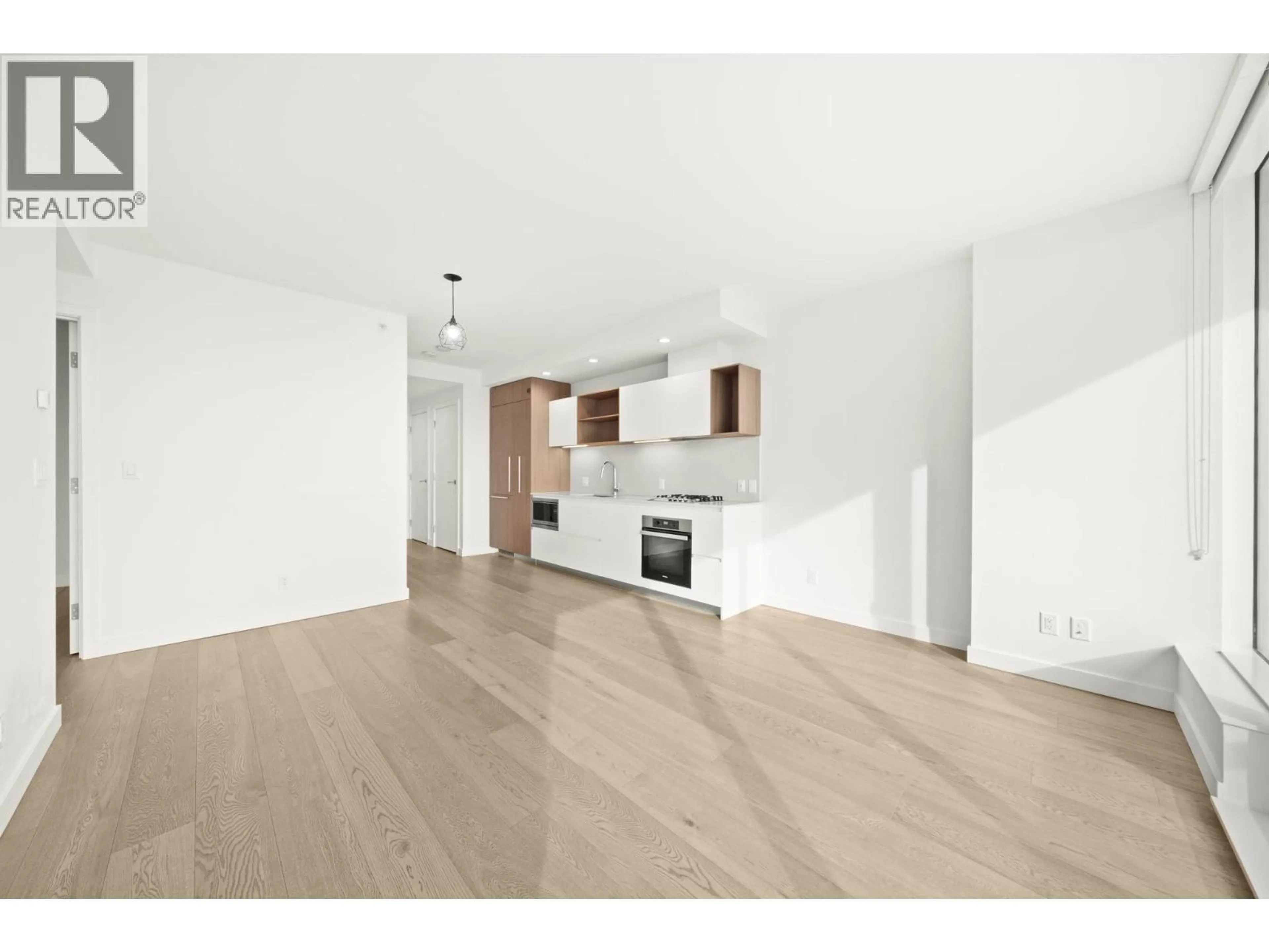 Unknown for 4009 - 6000 MCKAY AVENUE, Burnaby British Columbia V5H0K2