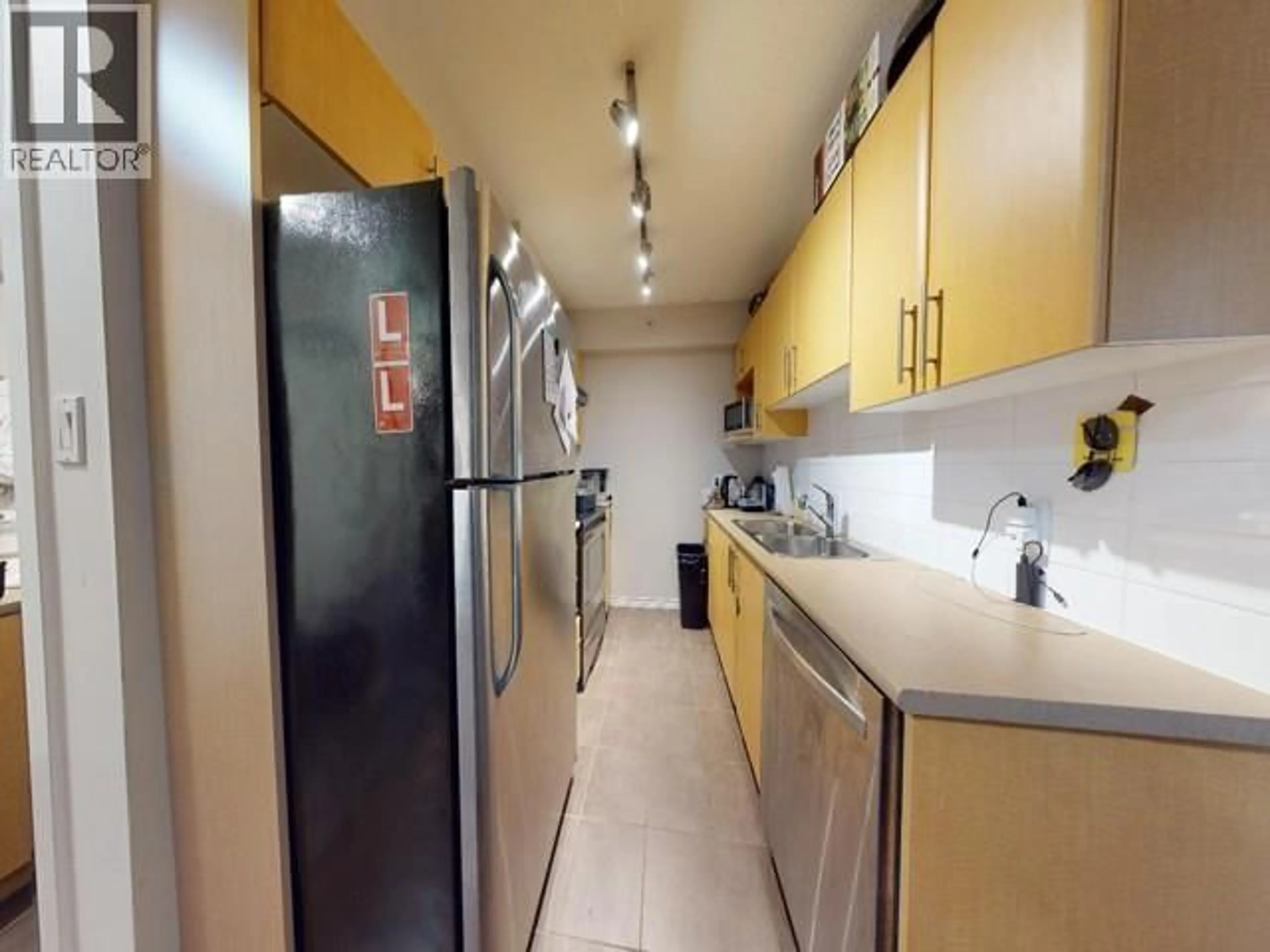 Standard kitchen, unknown for 1706 - 1178 HEFFLEY CRESCENT, Coquitlam British Columbia V3B0A7
