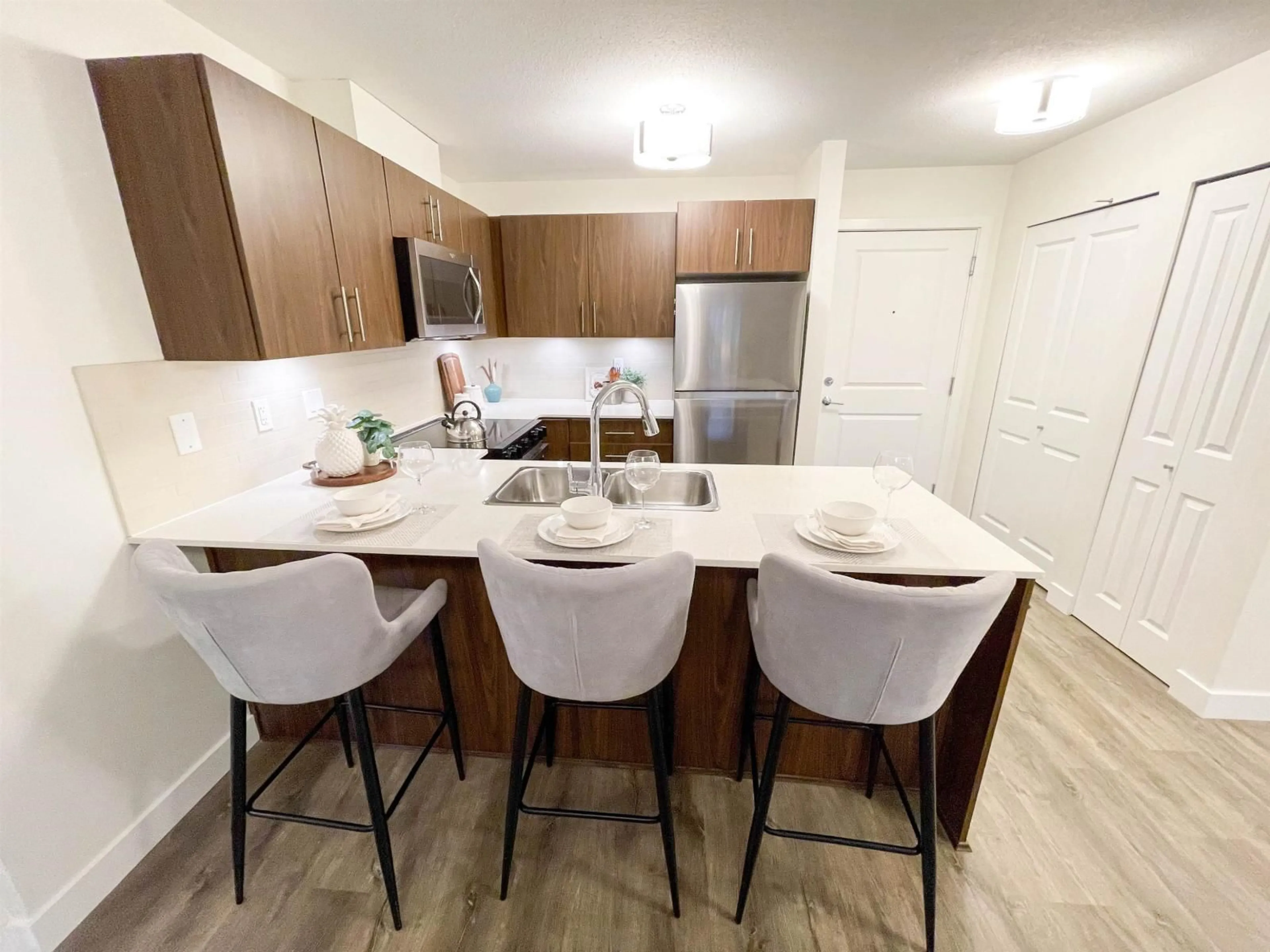 Unknown for 207 - 8915 202, Langley British Columbia V1M0B5