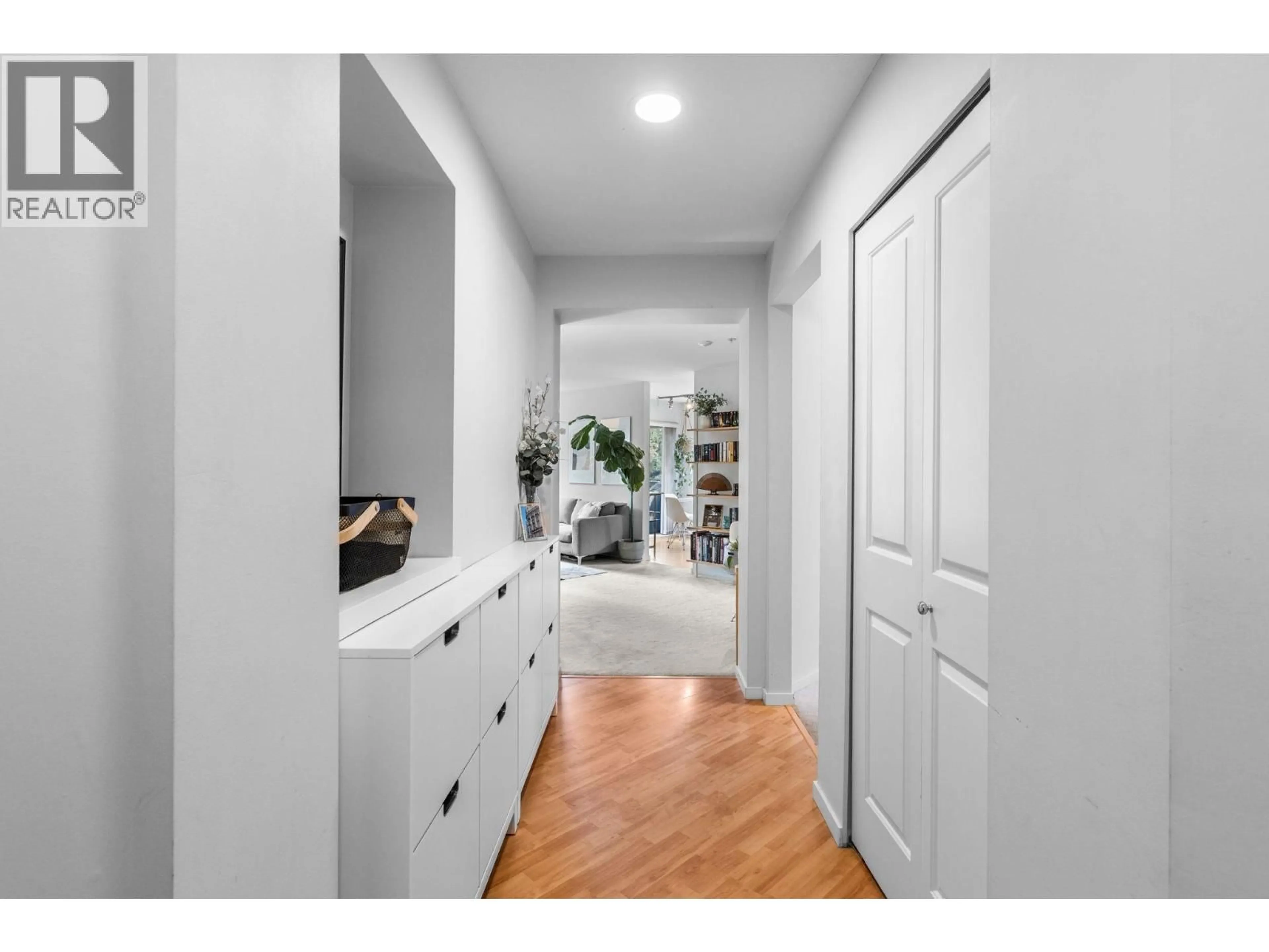 Indoor entryway for 210 - 200 KLAHANIE DRIVE, Port Moody British Columbia V3H5K7