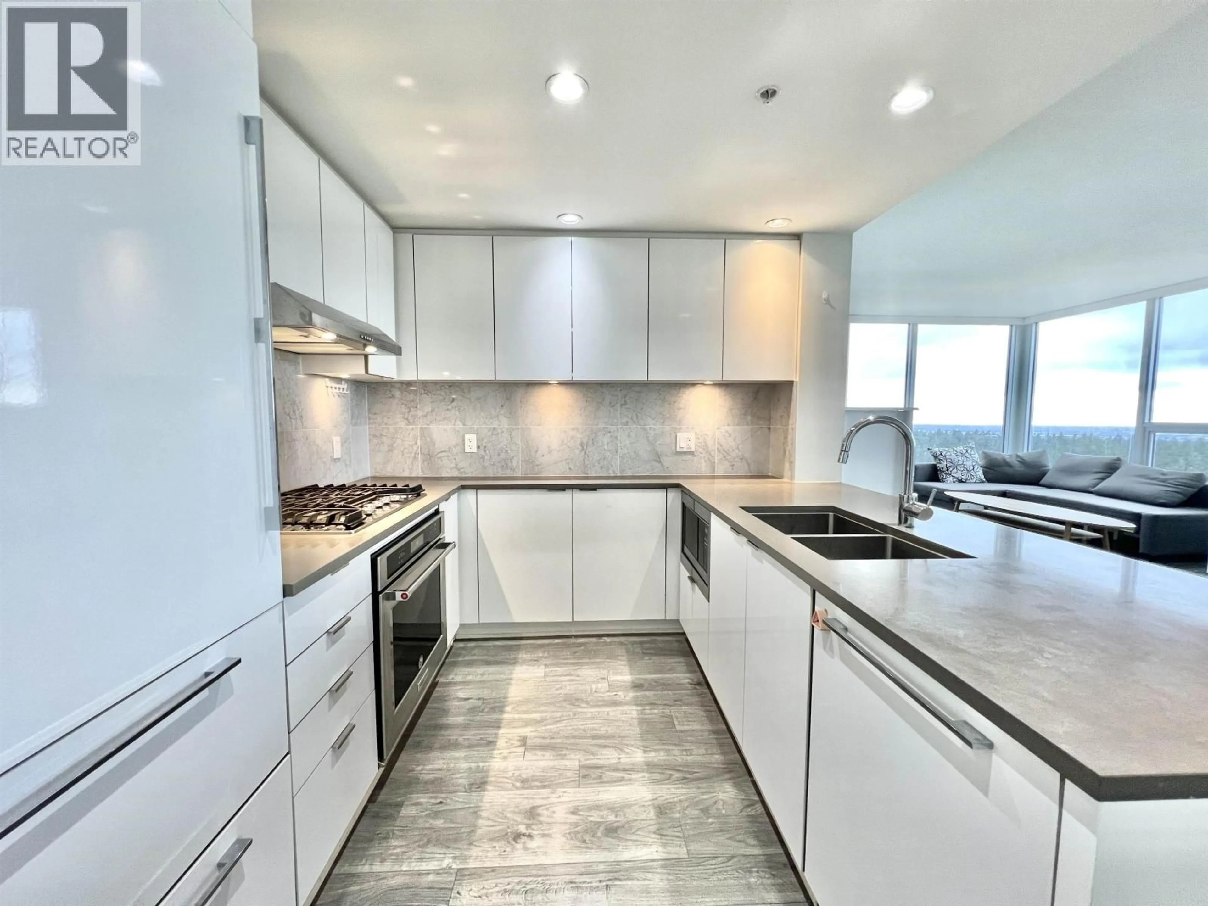 Contemporary kitchen, ceramic/tile floor for 3106 - 5883 BARKER AVENUE, Burnaby British Columbia V5H0G4
