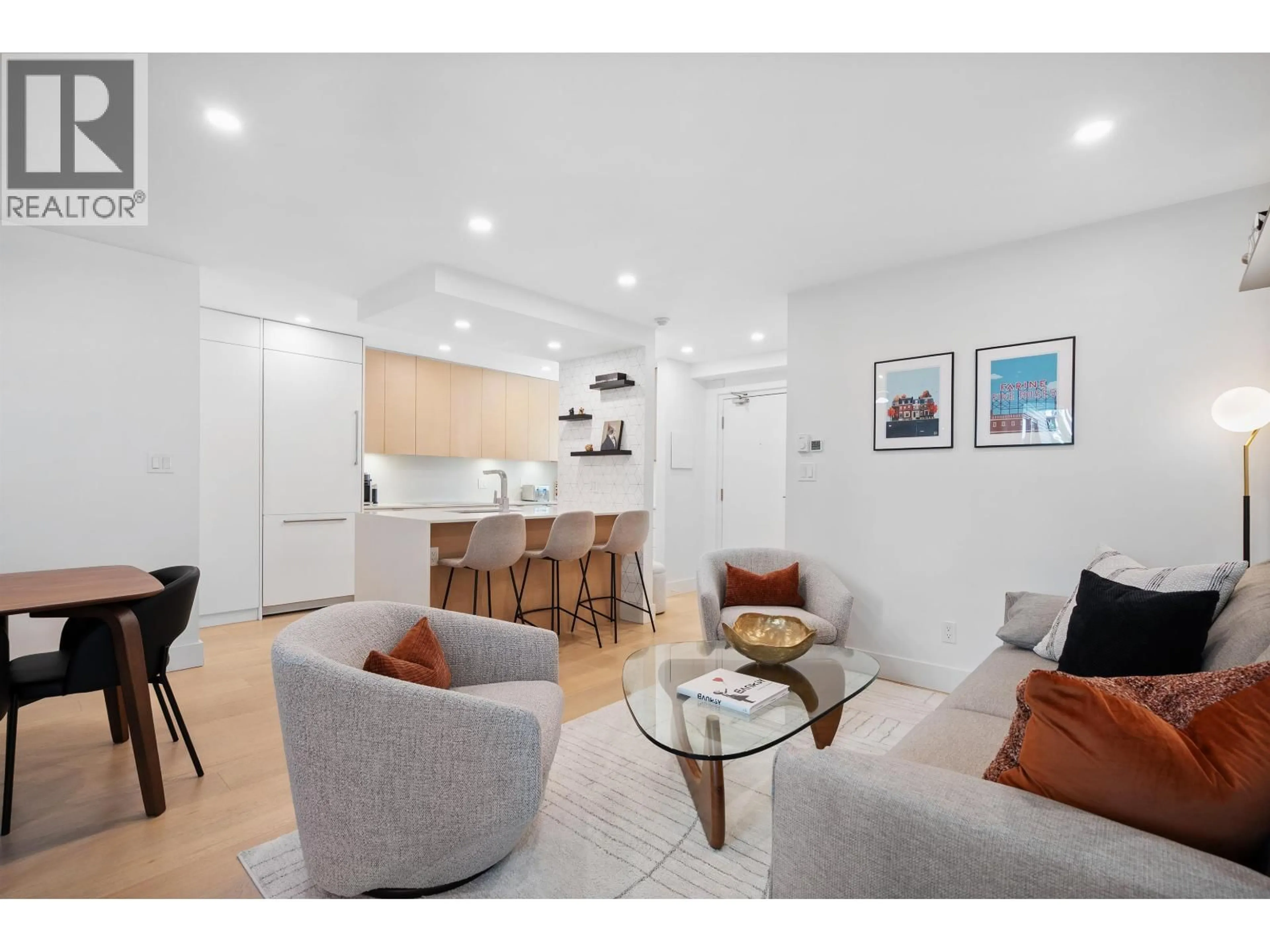 Unknown for 301 - 1350 COMOX STREET, Vancouver British Columbia V6E4E1