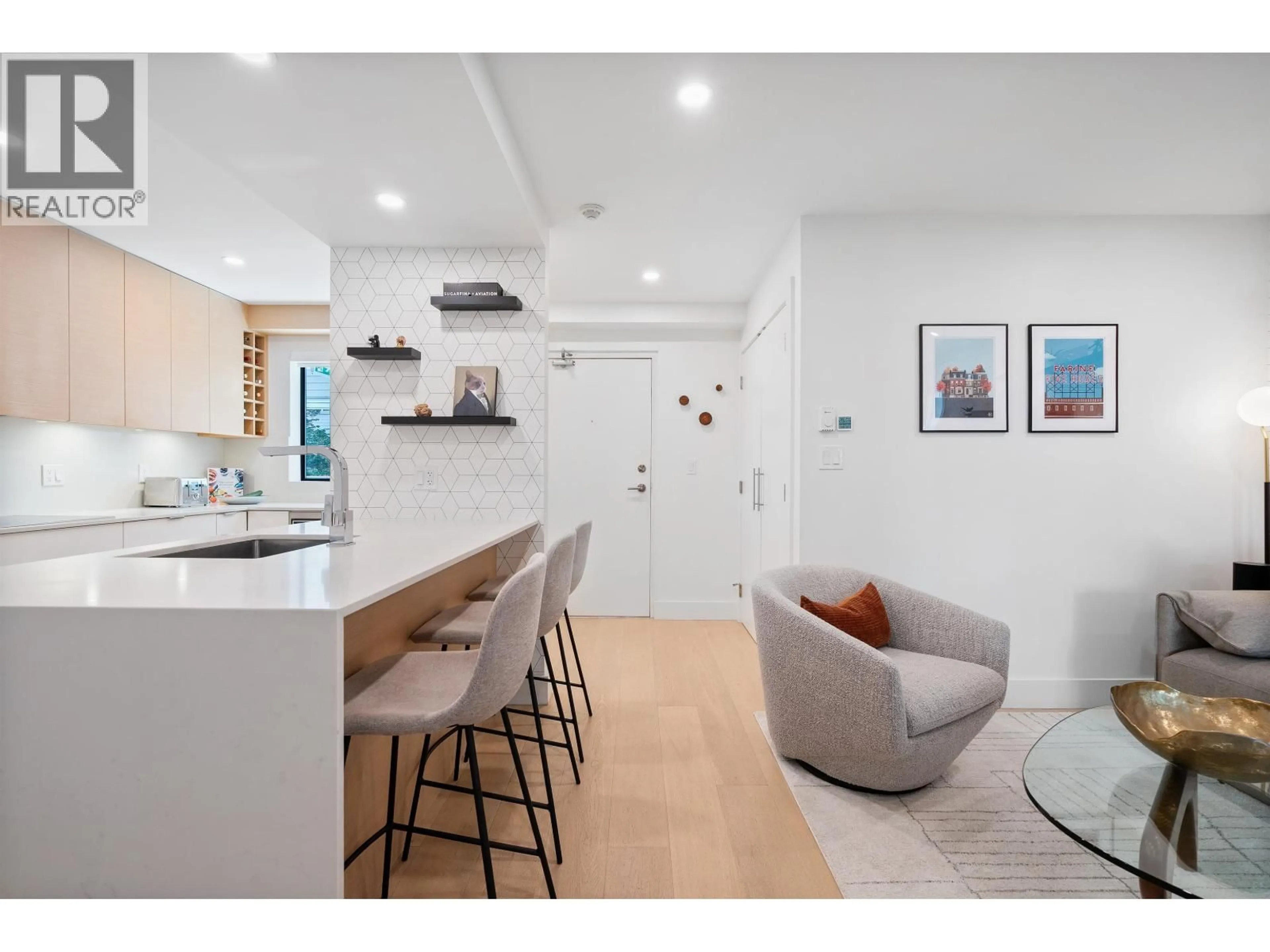 Open concept kitchen, unknown for 301 - 1350 COMOX STREET, Vancouver British Columbia V6E4E1