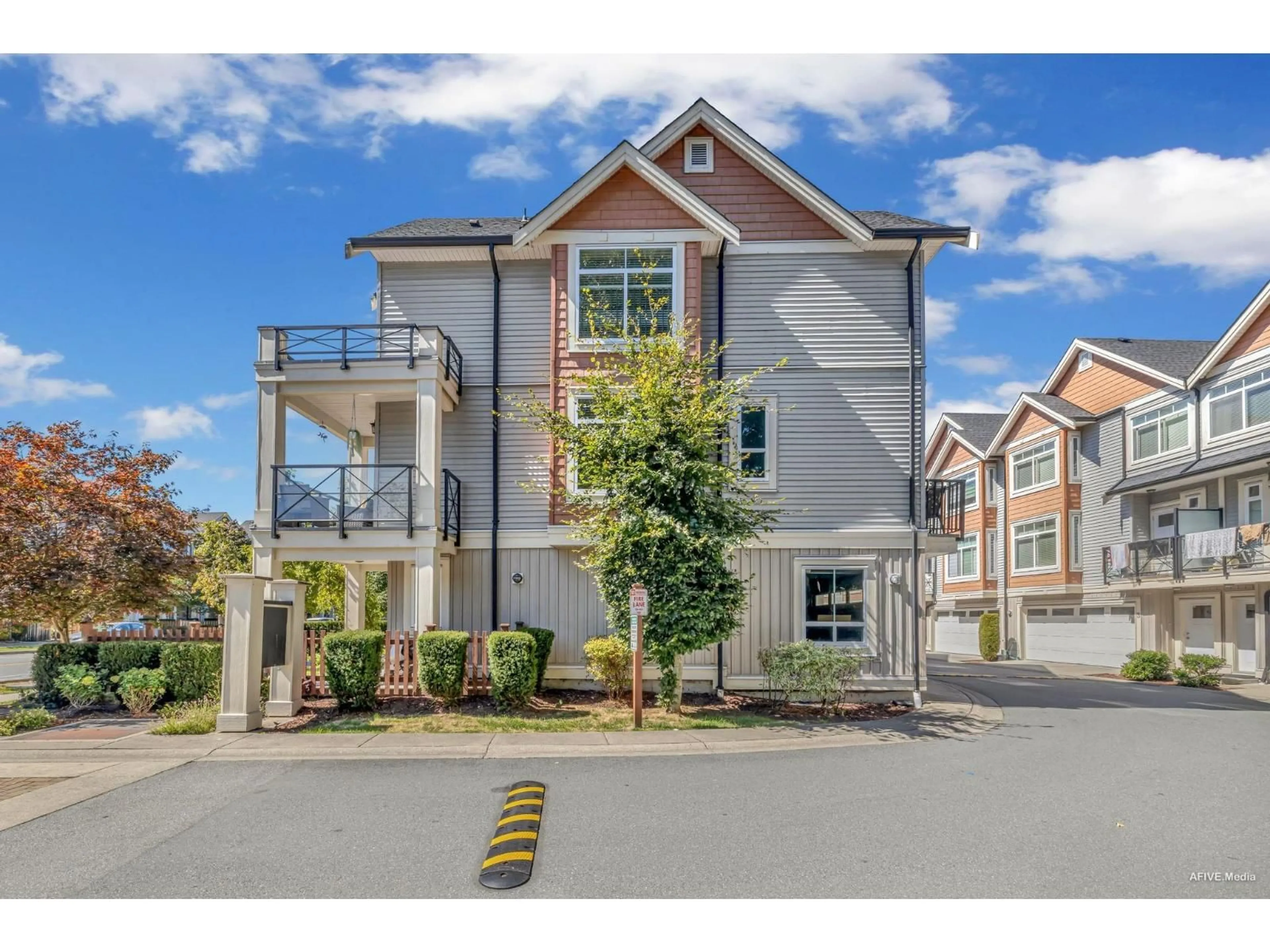 Unknown for 7 - 12091 70 AVENUE, Surrey British Columbia V3W1A6