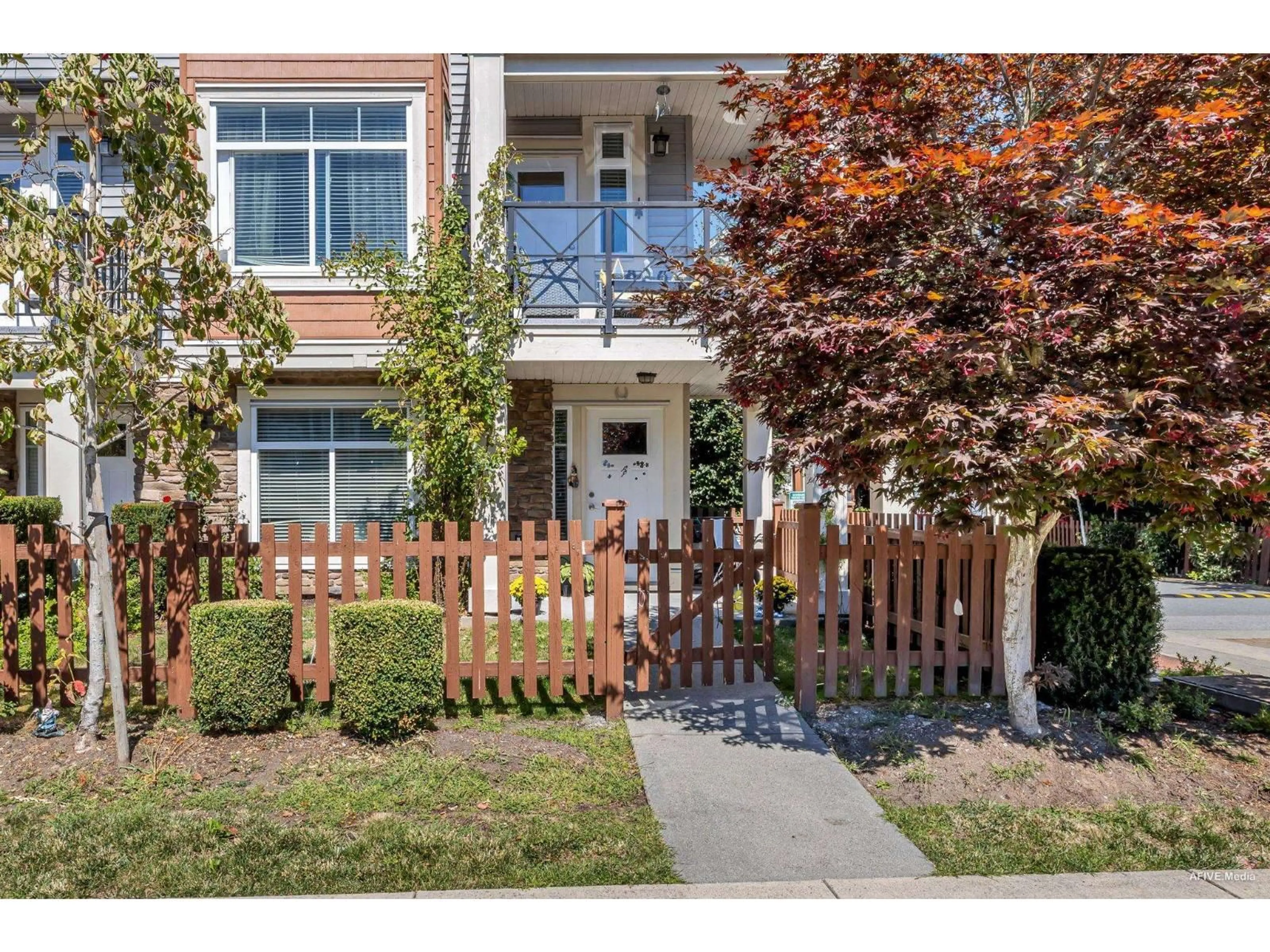 Unknown for 7 - 12091 70 AVENUE, Surrey British Columbia V3W1A6