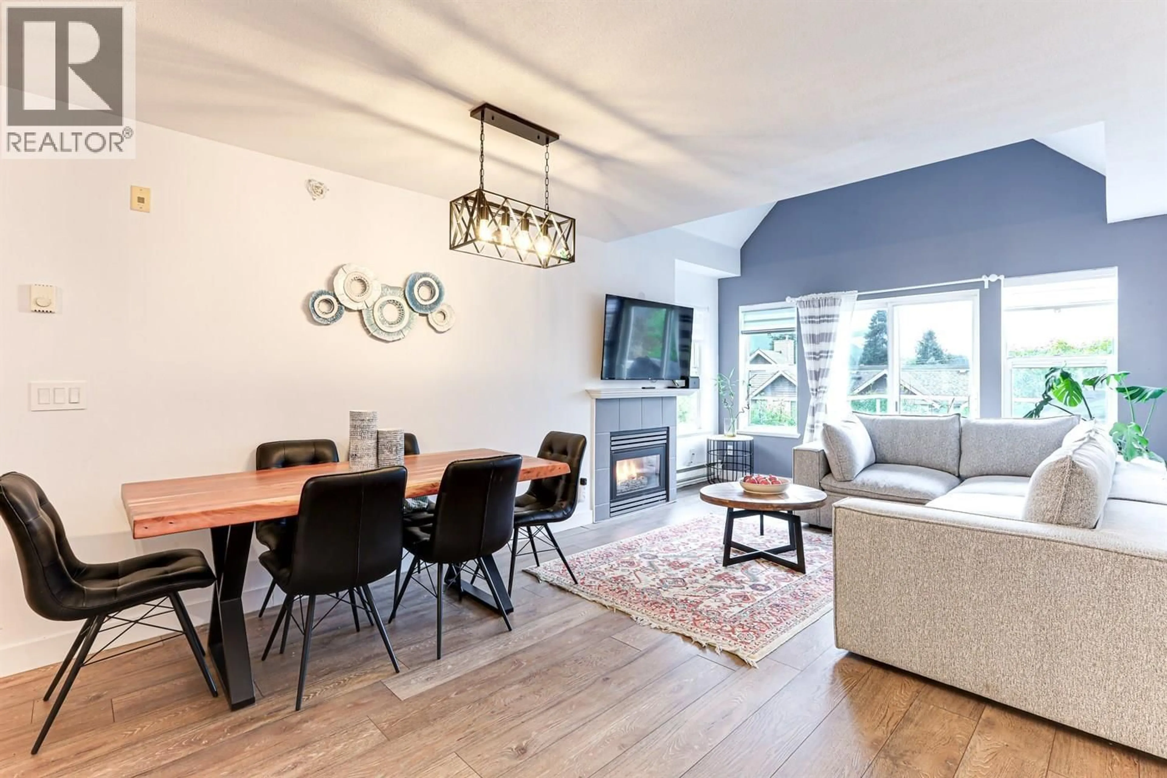 Unknown for 402 - 1558 GRANT AVENUE, Port Coquitlam British Columbia V3B1P2