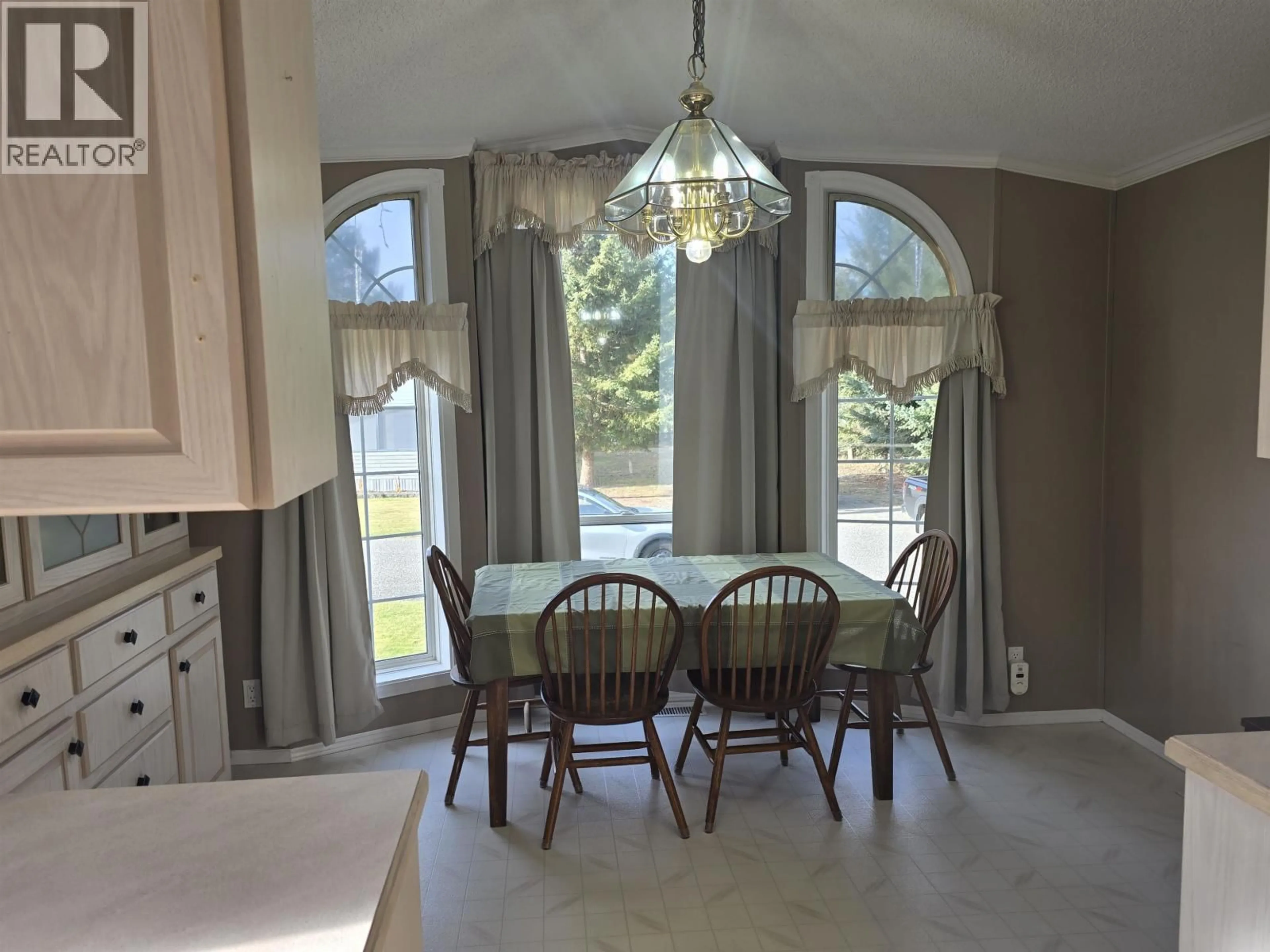 Dining room, ceramic/tile floor for 17 - 2650 RICHARDSON ROAD, Quesnel British Columbia V2J4R7