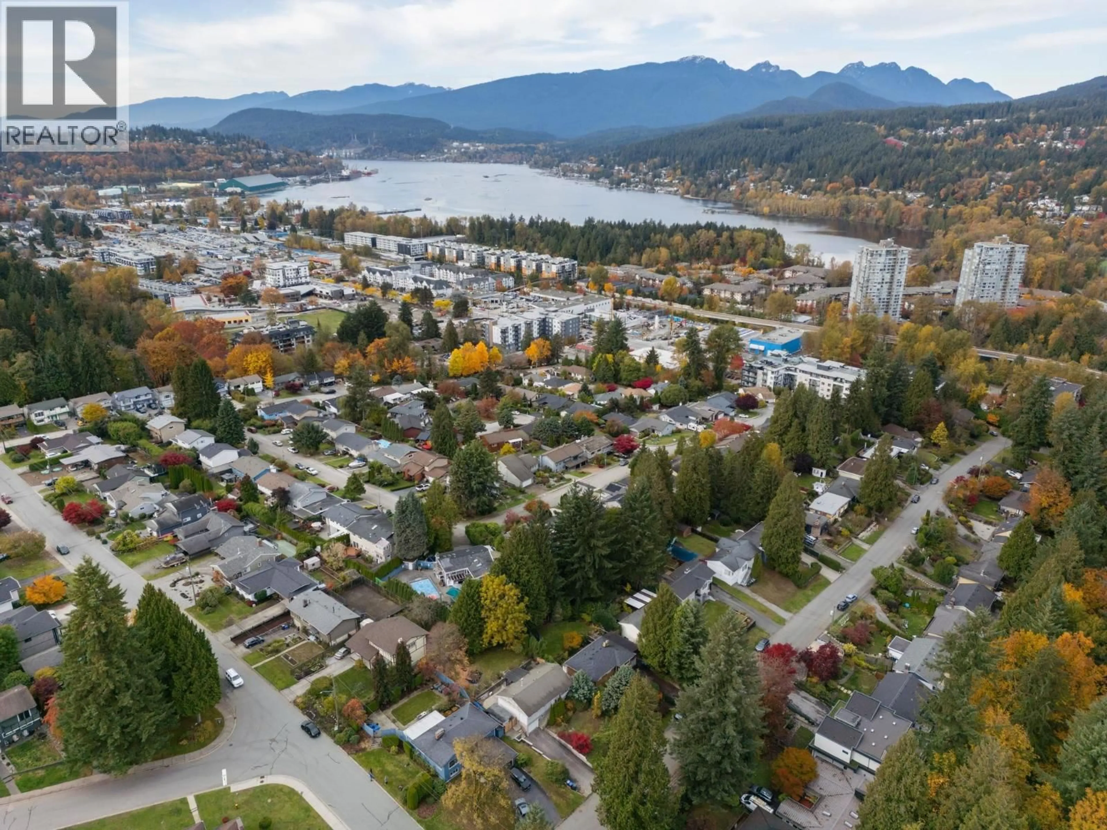 A pic from outside/outdoor area/front of a property/back of a property/a pic from drone, water/lake/river/ocean view for 211 CLEARVIEW DRIVE, Port Moody British Columbia V3H2S7