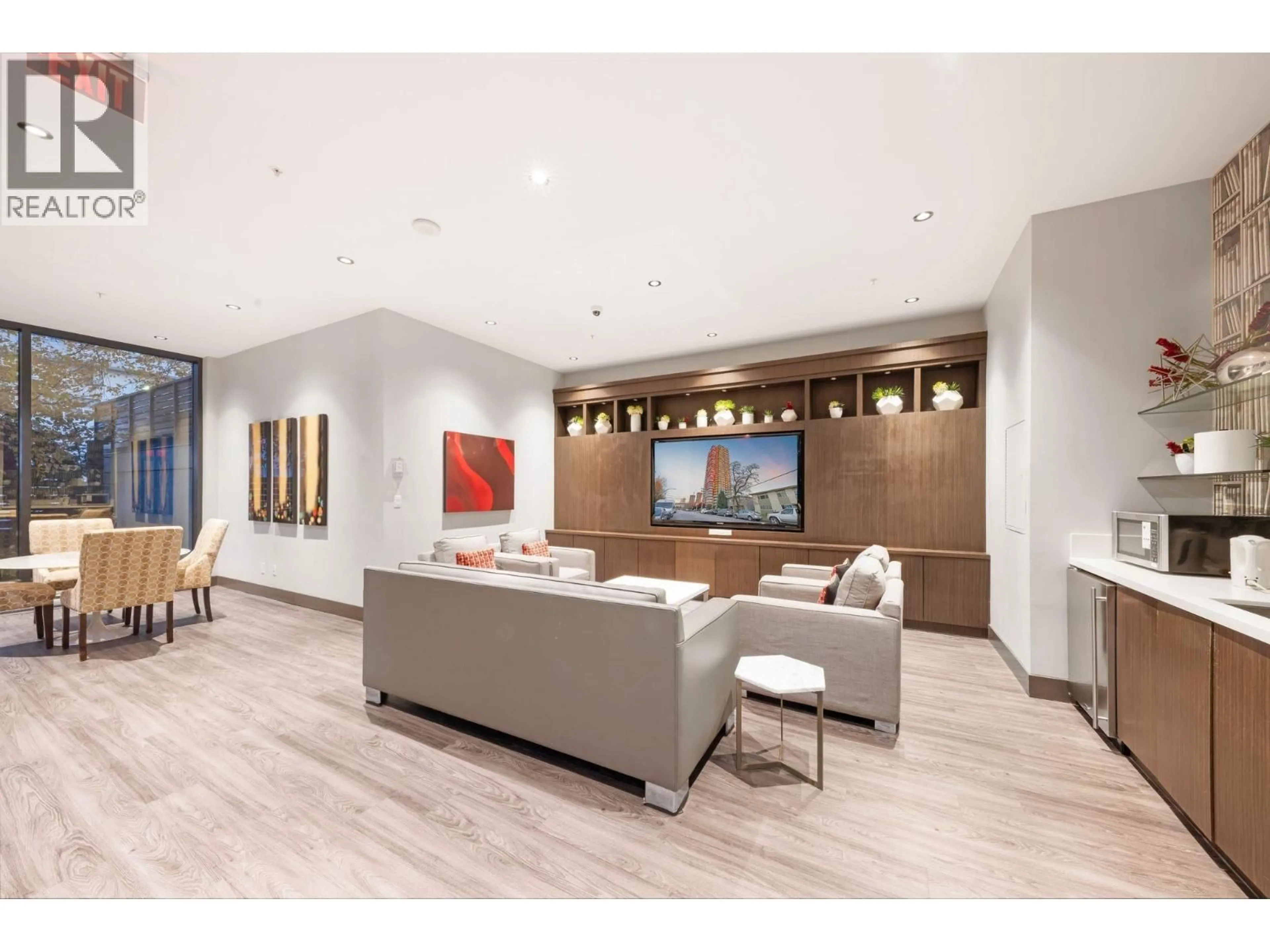 Unknown for 1501 - 6658 DOW AVENUE, Burnaby British Columbia V5H0C7