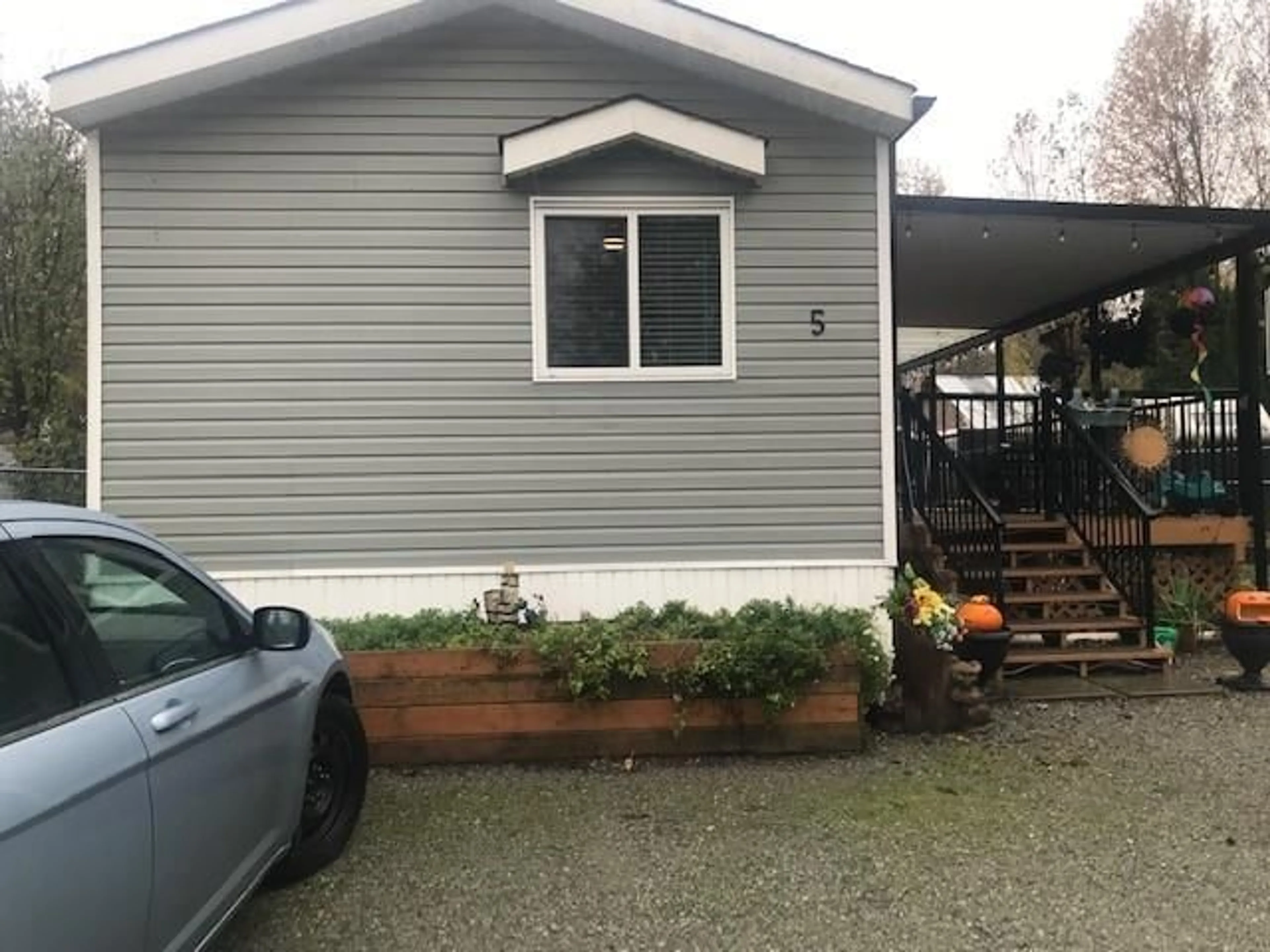 Home with vinyl exterior material, street for 5 - 41711 TAYLOR, Mission British Columbia V0M1G0
