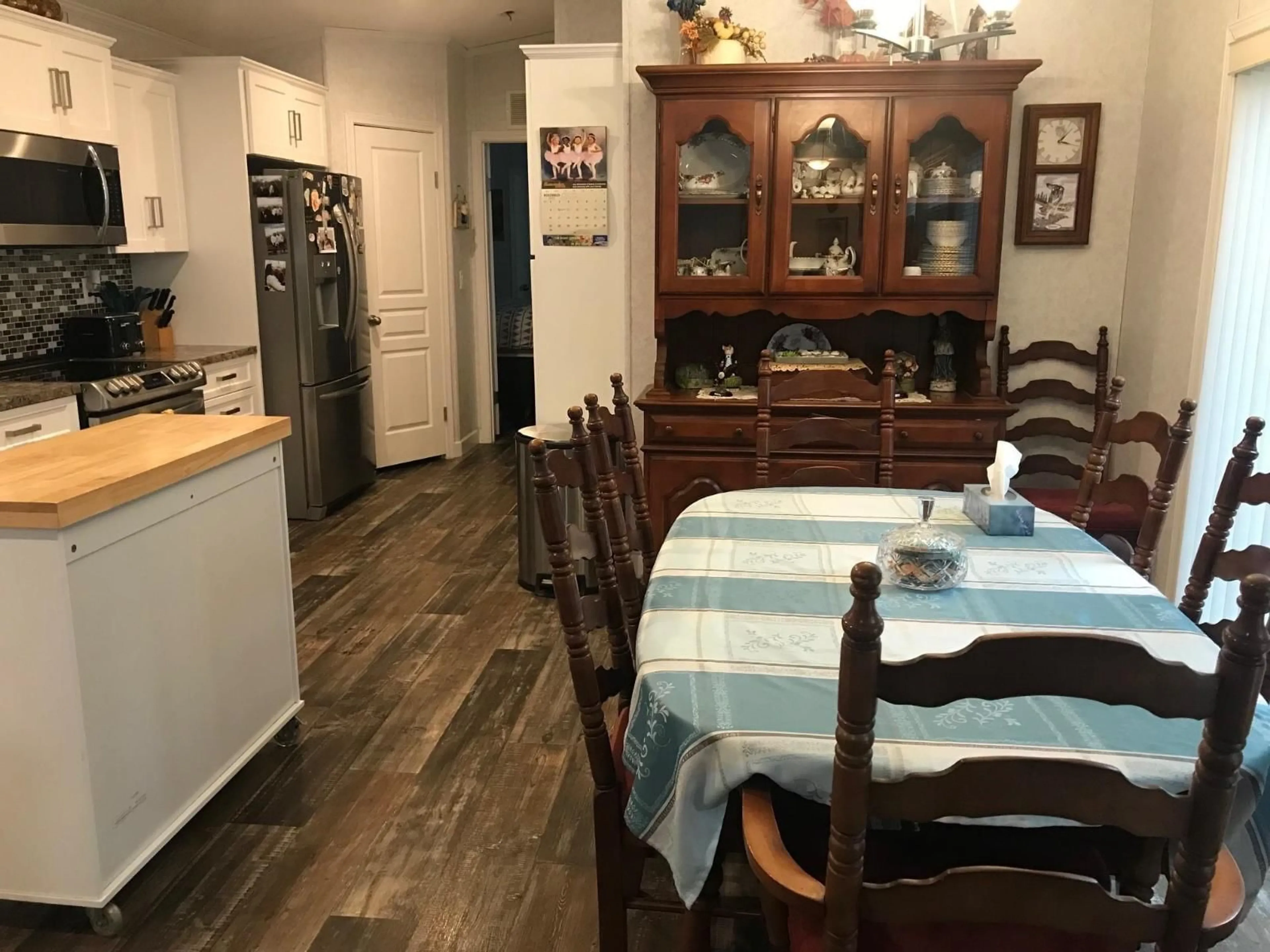 Dining room, unknown for 5 - 41711 TAYLOR, Mission British Columbia V0M1G0