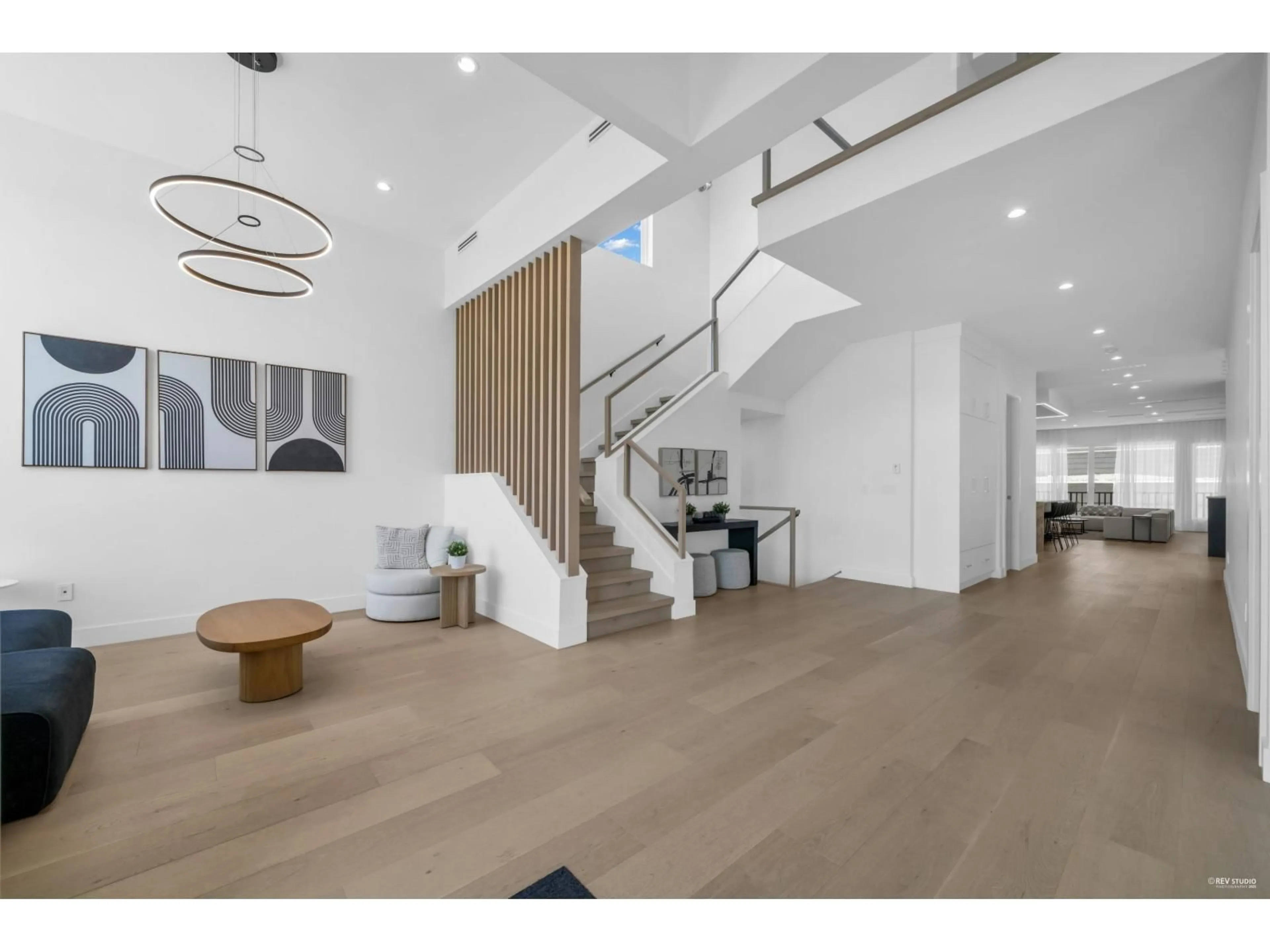 Indoor foyer for 11344 RIVER, Surrey British Columbia V3V2V6