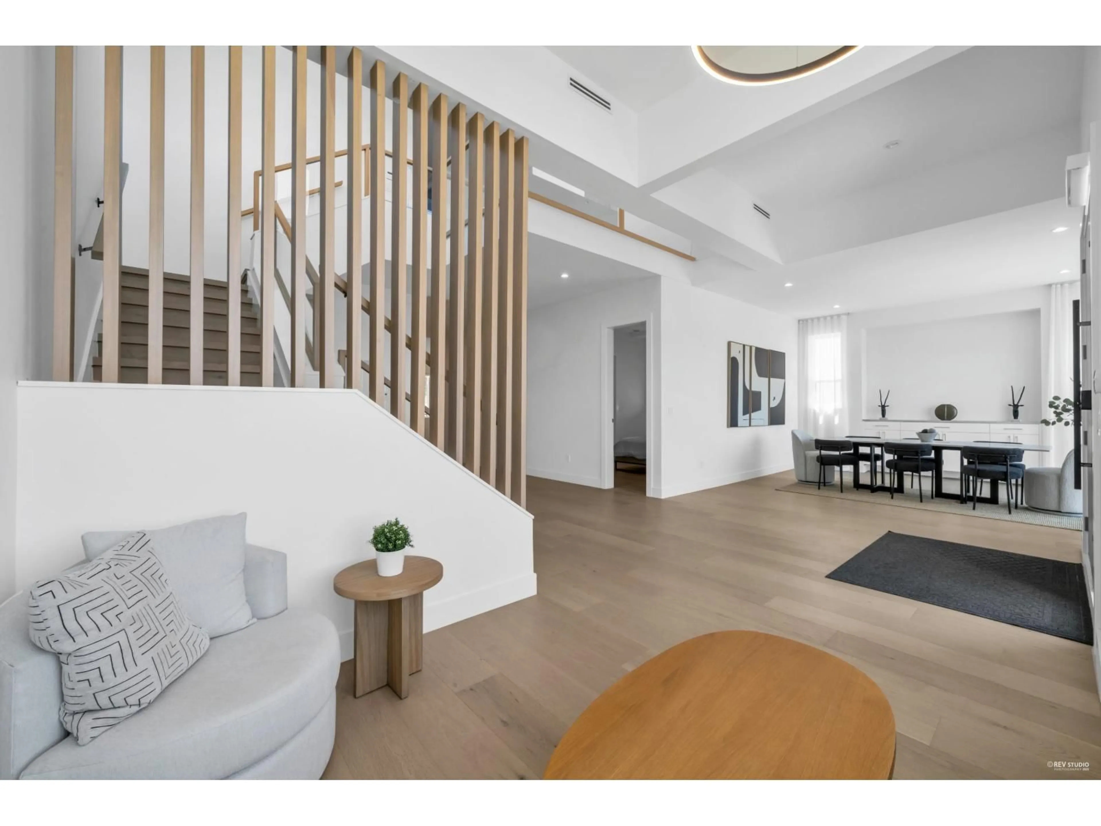 Indoor foyer for 11344 RIVER, Surrey British Columbia V3V2V6