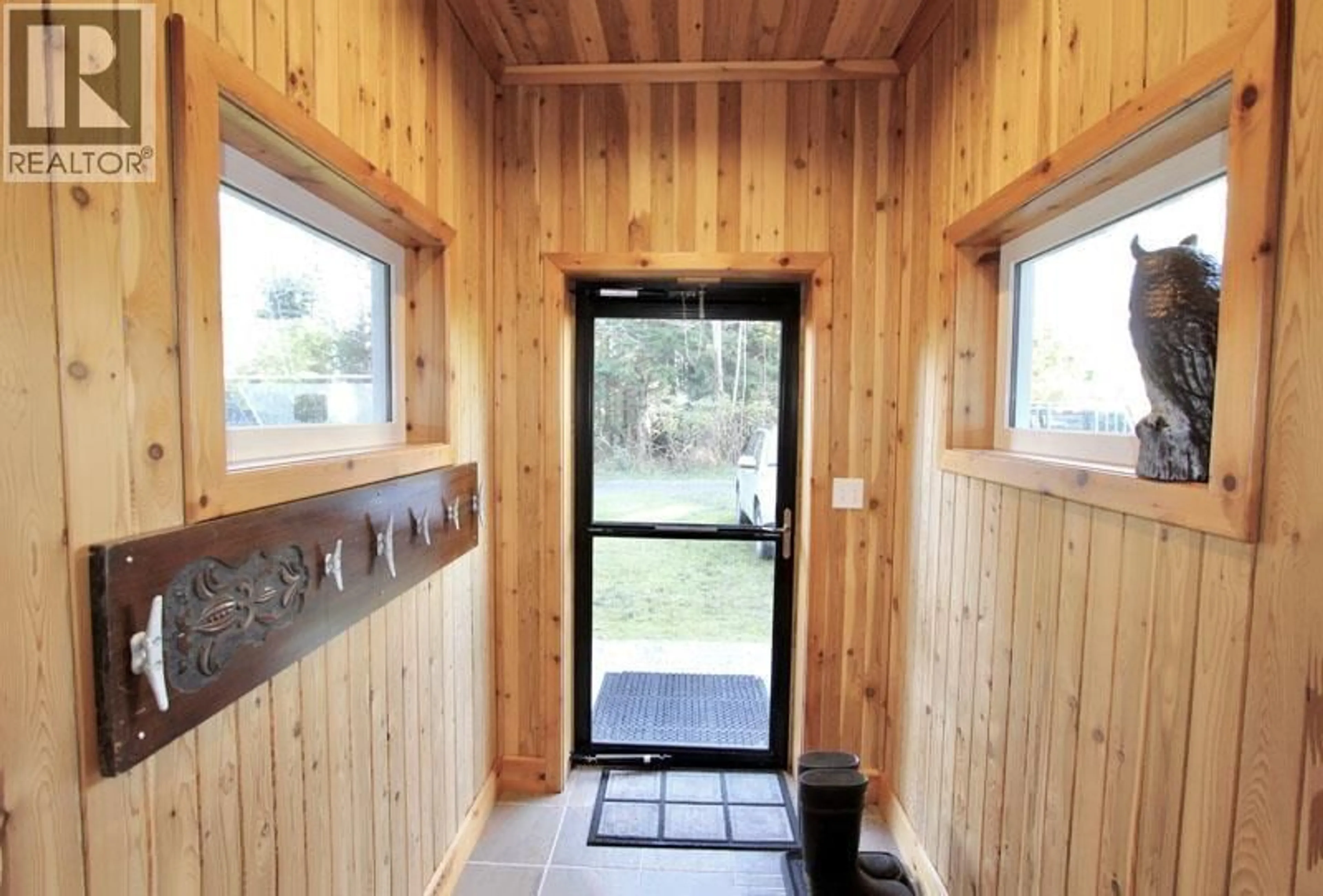 Indoor entryway for 1262 WILLIAMS STREET, Masset British Columbia V0T1M0