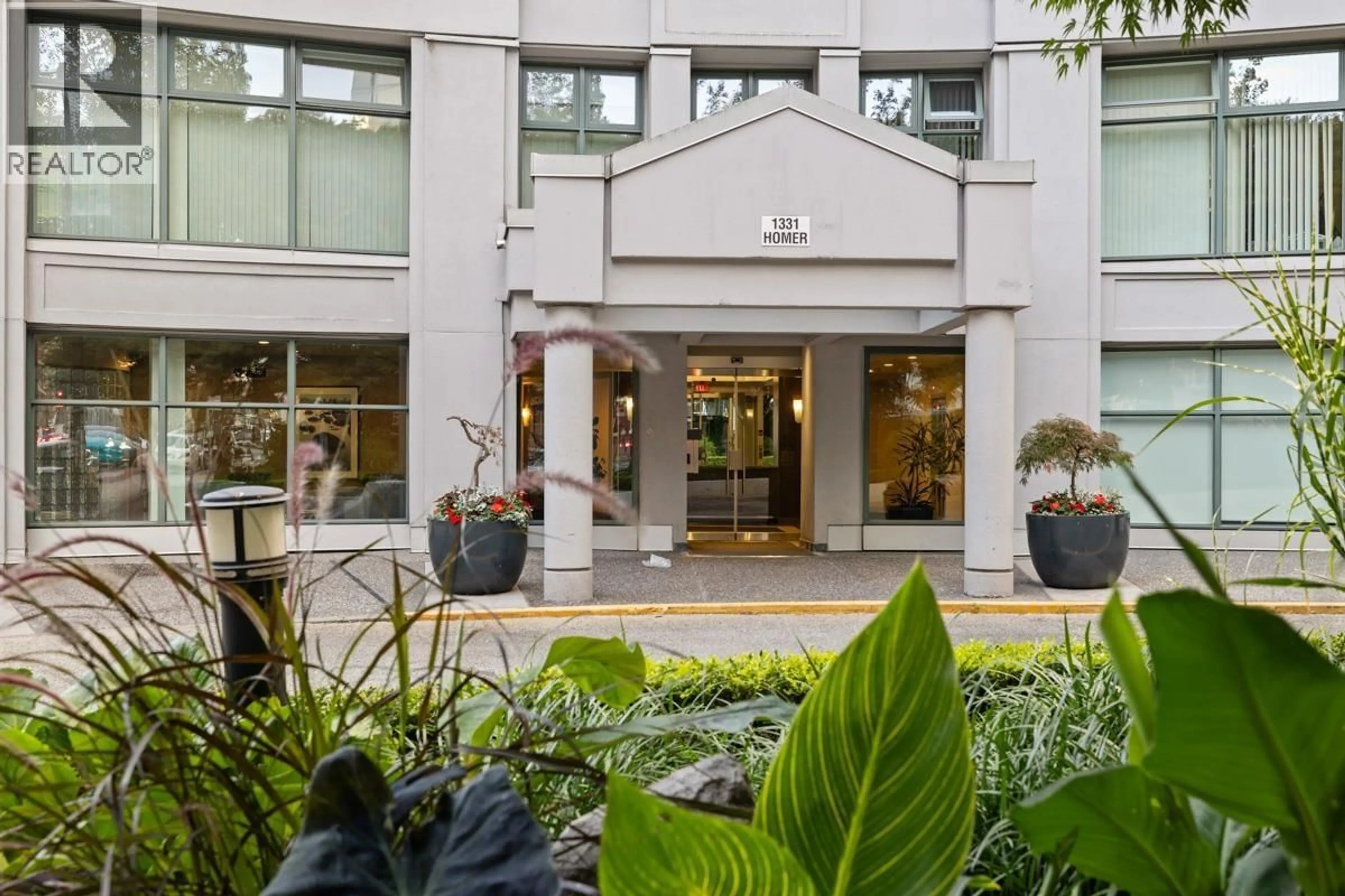 Lobby for B106 - 1331 HOMER STREET, Vancouver British Columbia V6B5M5