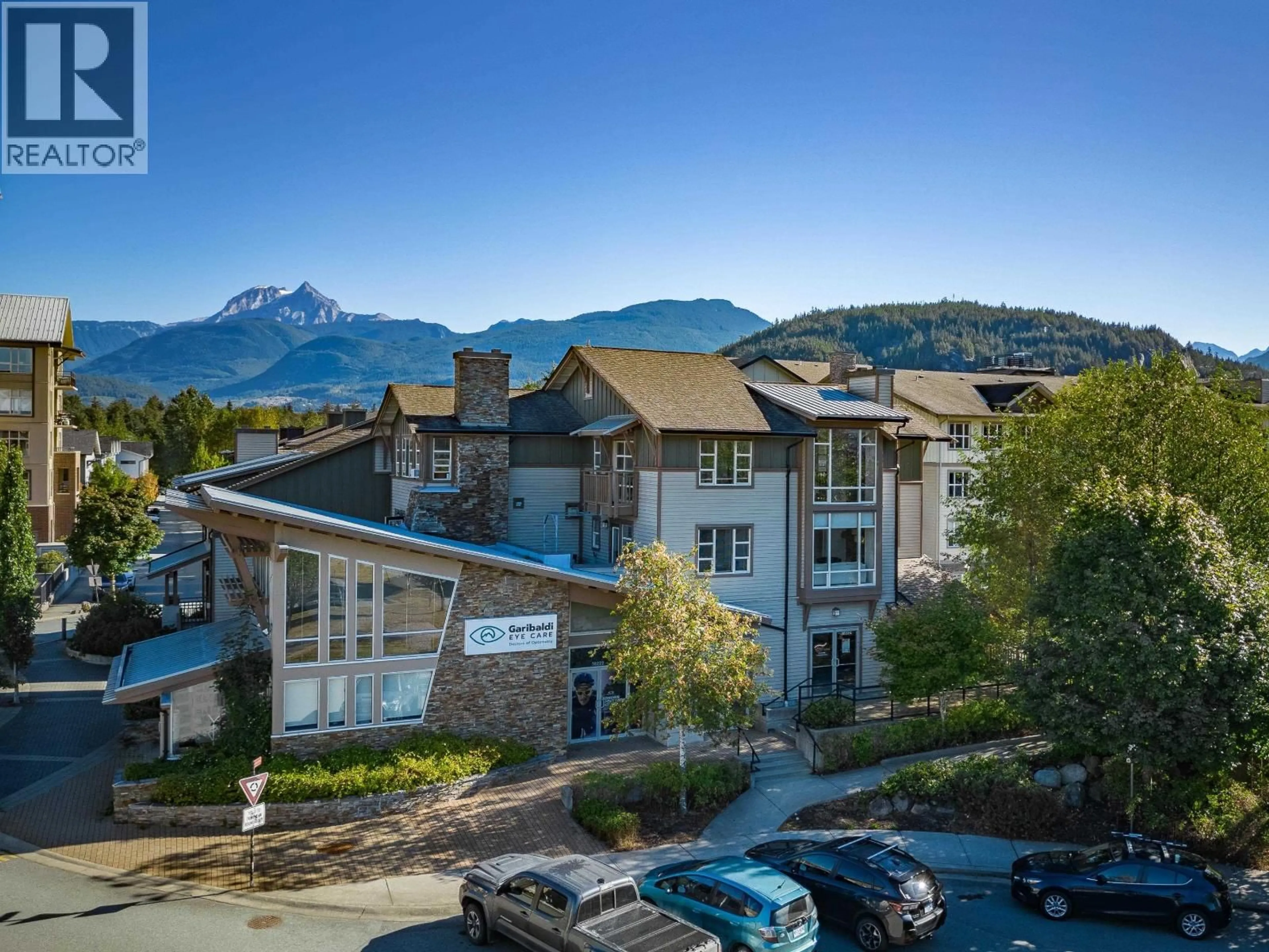 A pic from outside/outdoor area/front of a property/back of a property/a pic from drone, mountain view for 38226 EAGLEWIND BOULEVARD, Squamish British Columbia V8B0T2