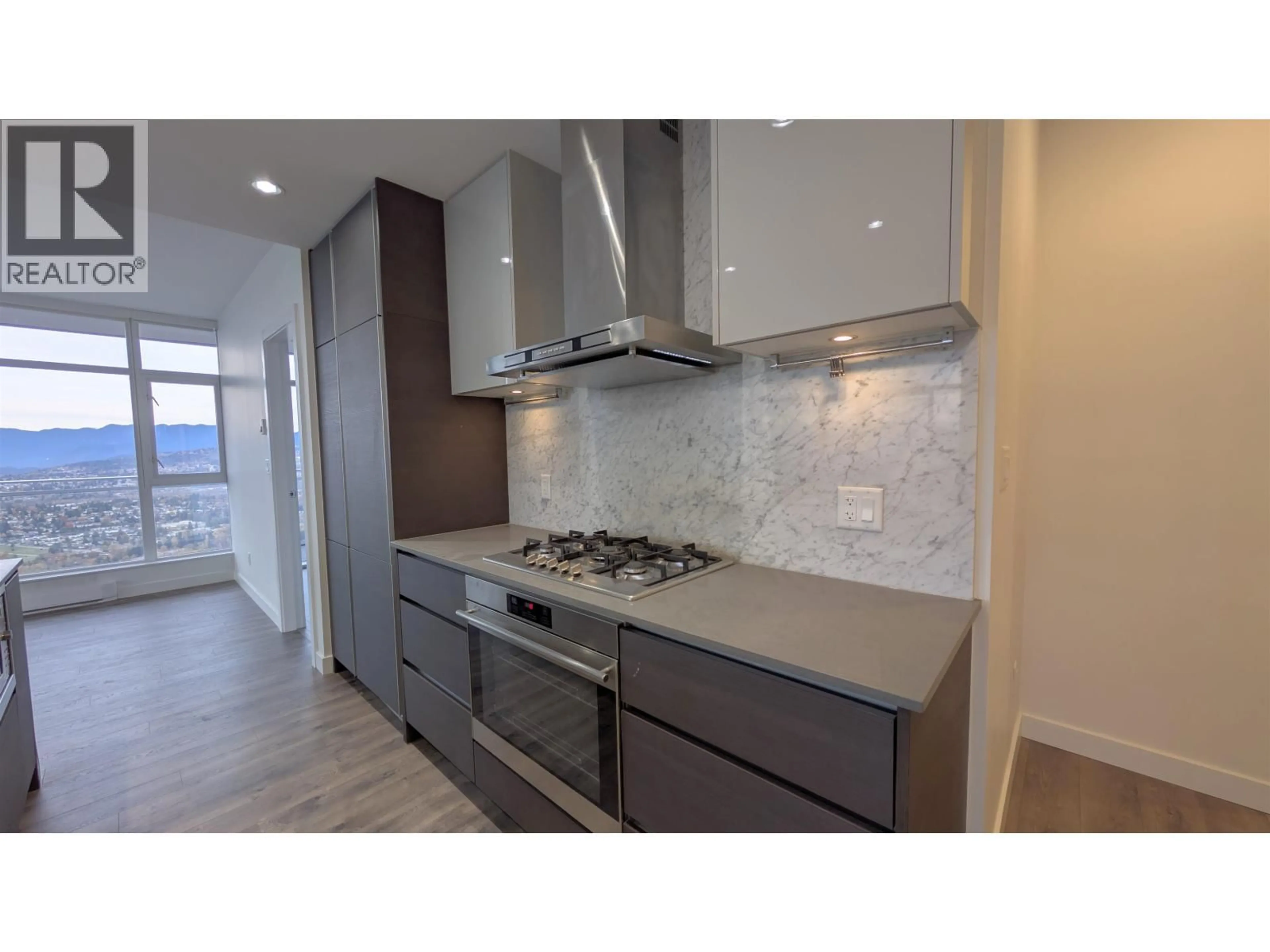 Unknown for 5008 - 4670 ASSEMBLY WAY, Burnaby British Columbia V5H0H3