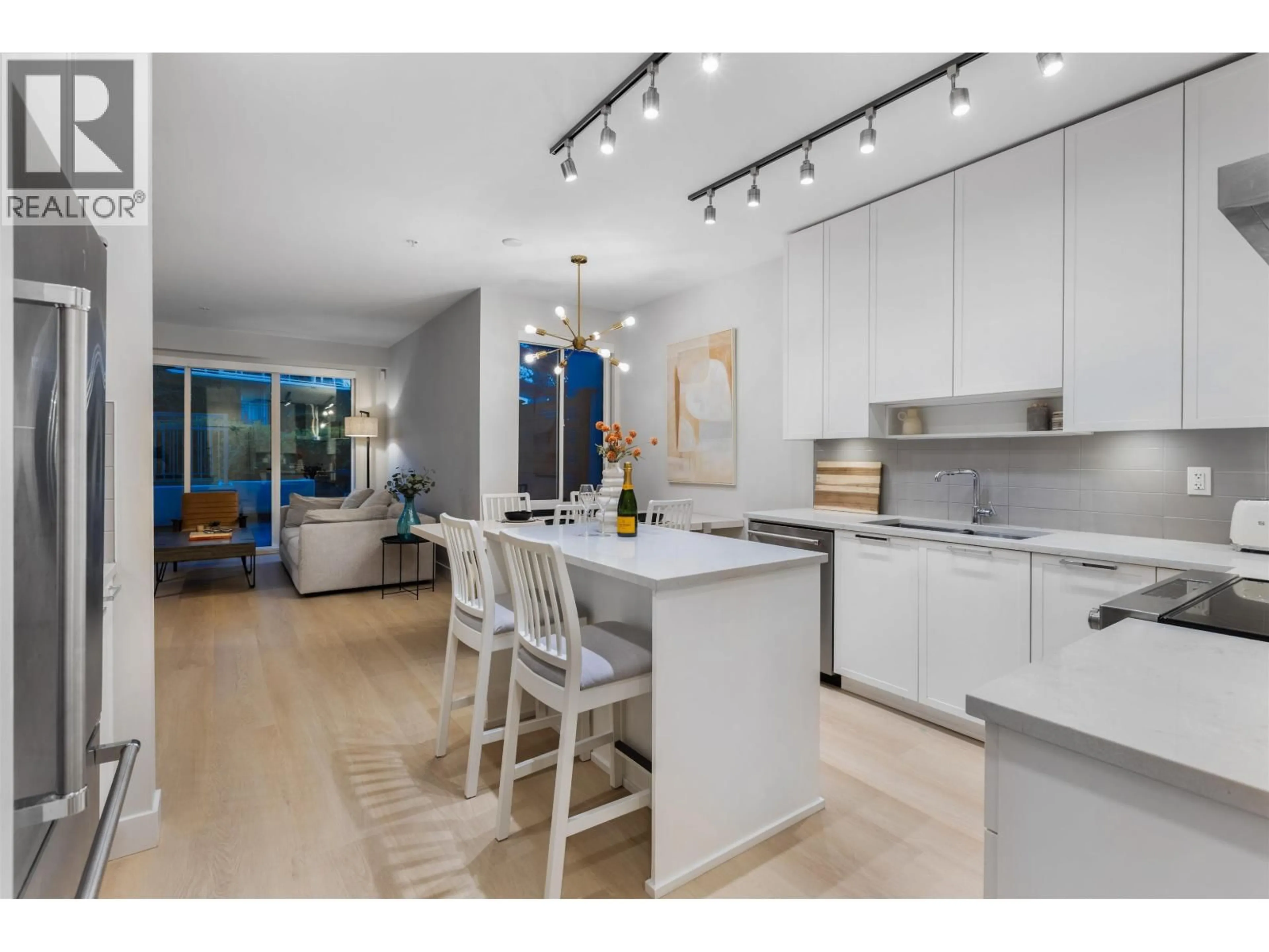 Open concept kitchen, unknown for 115 - 1768 GILMORE AVENUE, Burnaby British Columbia V5C0L4