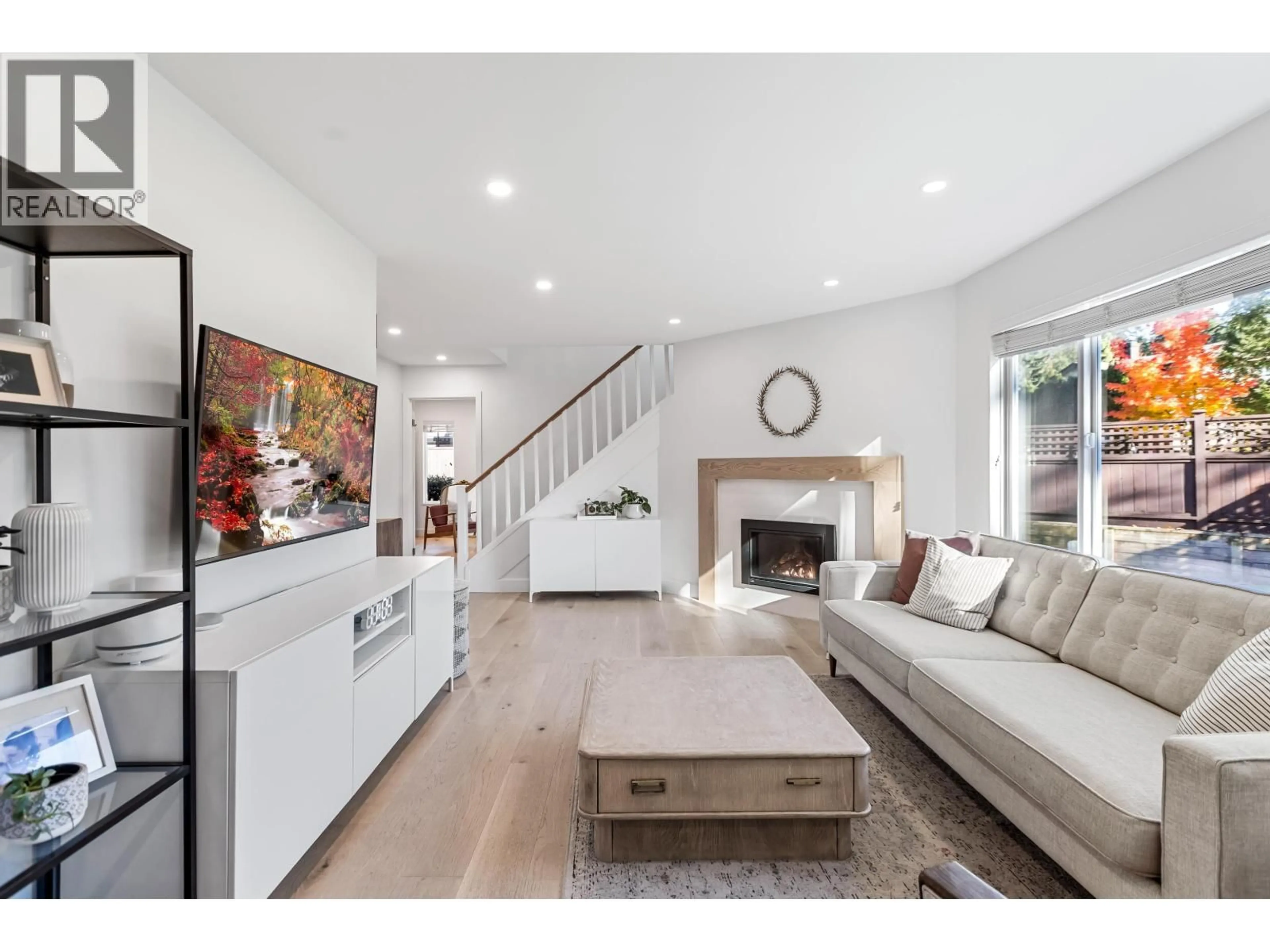 Living room with furniture, unknown for 106F - 3655 SHAUGHNESSY STREET, Port Coquitlam British Columbia V3B6C8