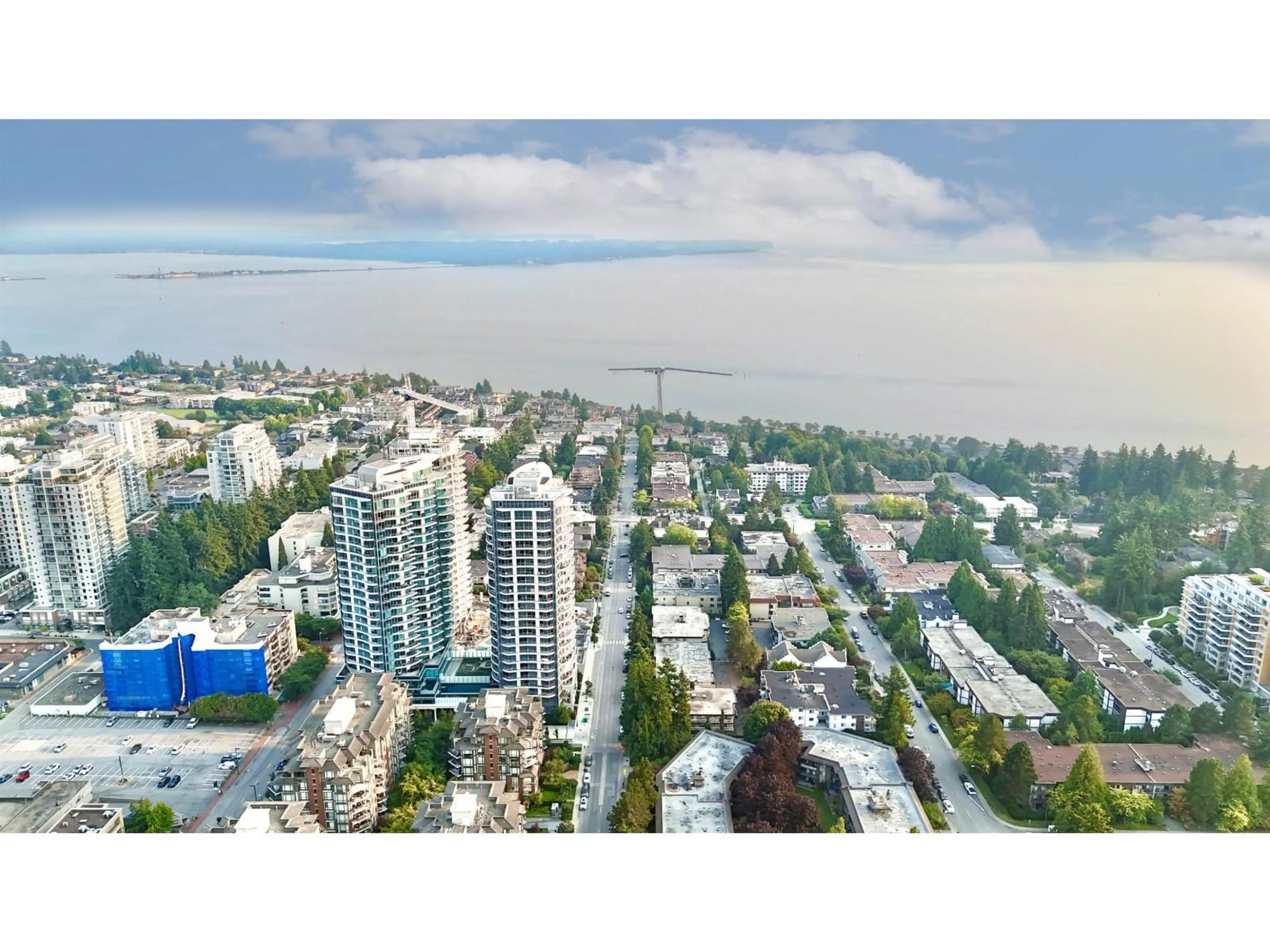 A pic from outside/outdoor area/front of a property/back of a property/a pic from drone, city buildings view from balcony for 603 - 1550 MARTIN, White Rock British Columbia V4B5M3