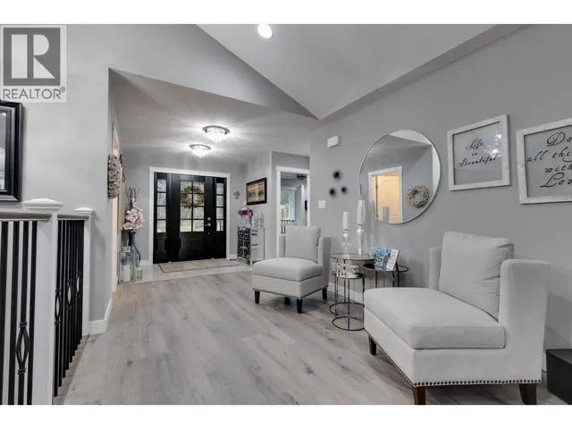 8458 WESTCREST DRIVE, Prince George 2