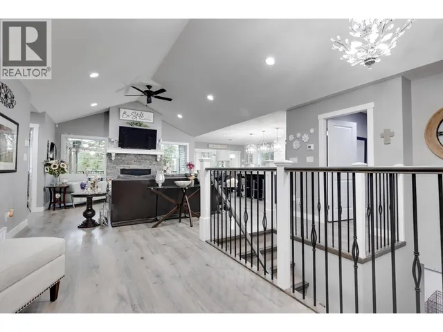 8458 WESTCREST DRIVE, Prince George 3