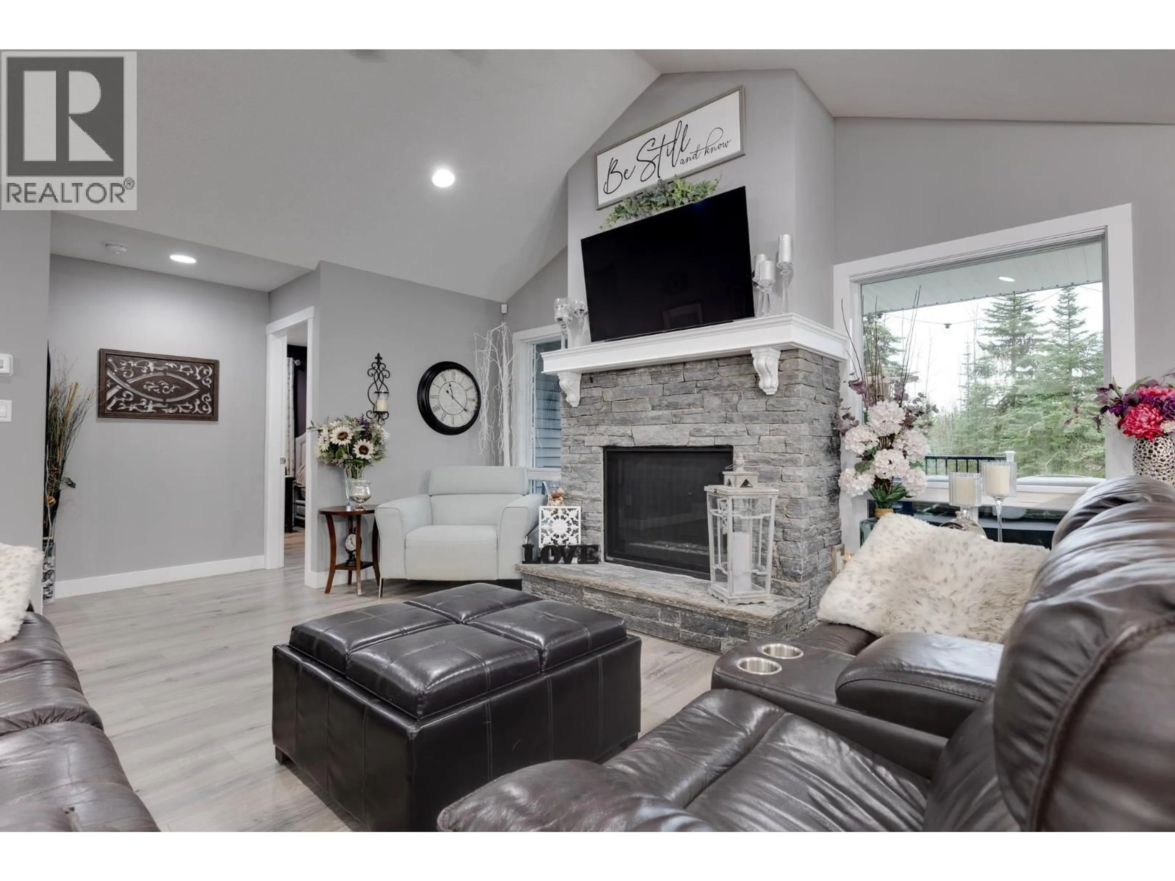 Living room with furniture, unknown for 8458 WESTCREST DRIVE, Prince George British Columbia V2M7C8