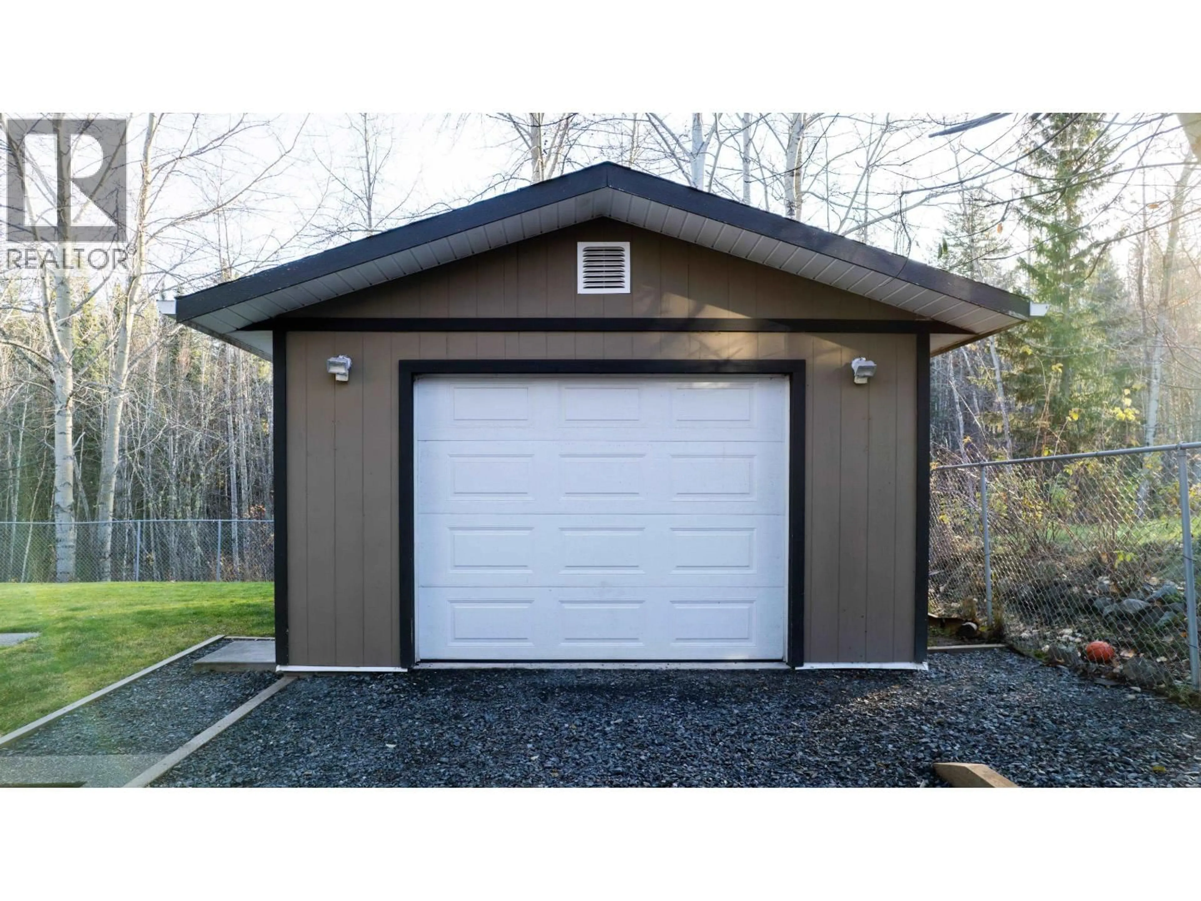 Indoor garage for 7742 ST MARK CRESCENT, Prince George British Columbia V2N4B8