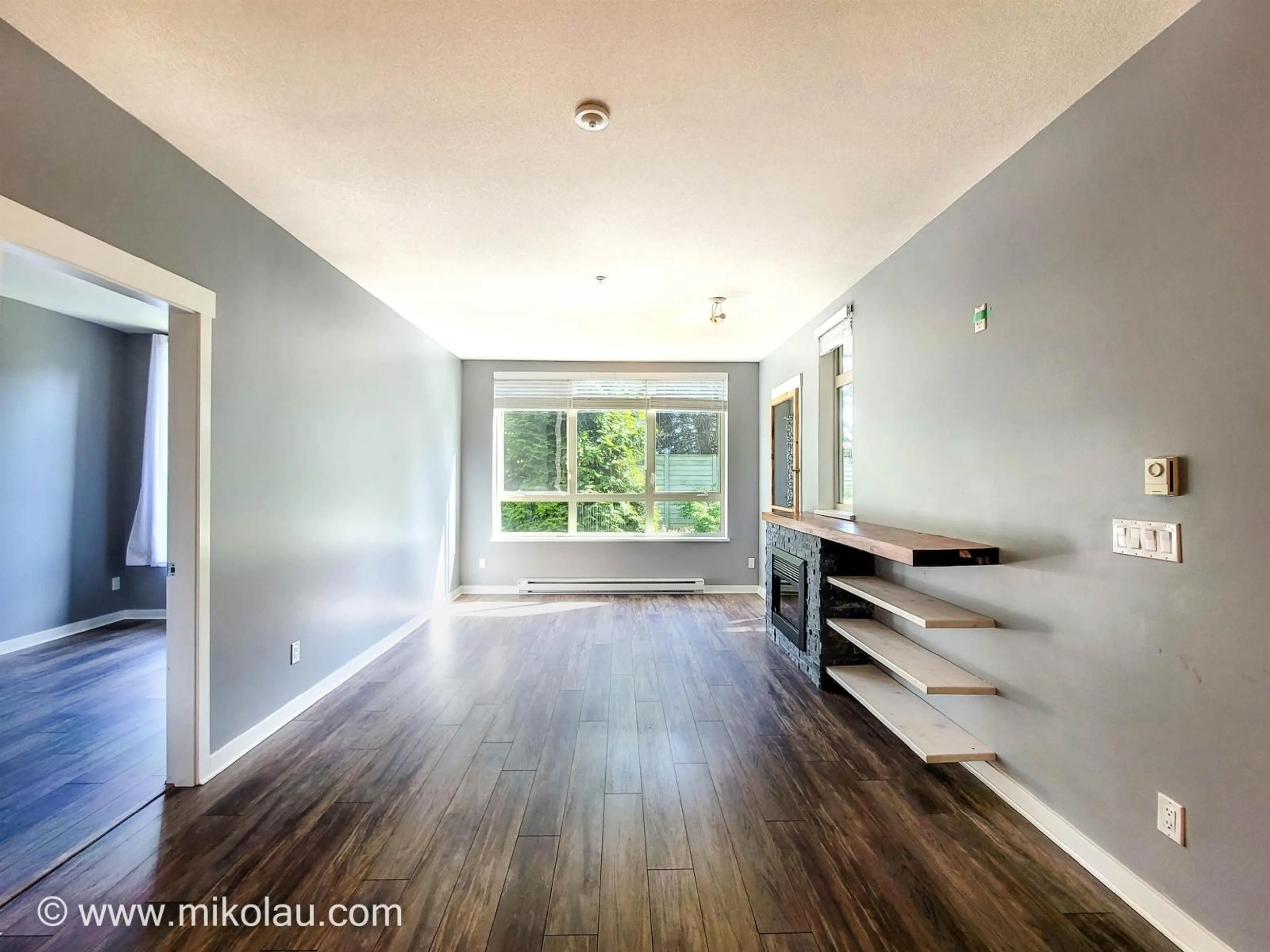 Unknown for 224 - 15918 26, Surrey British Columbia V3S5K3