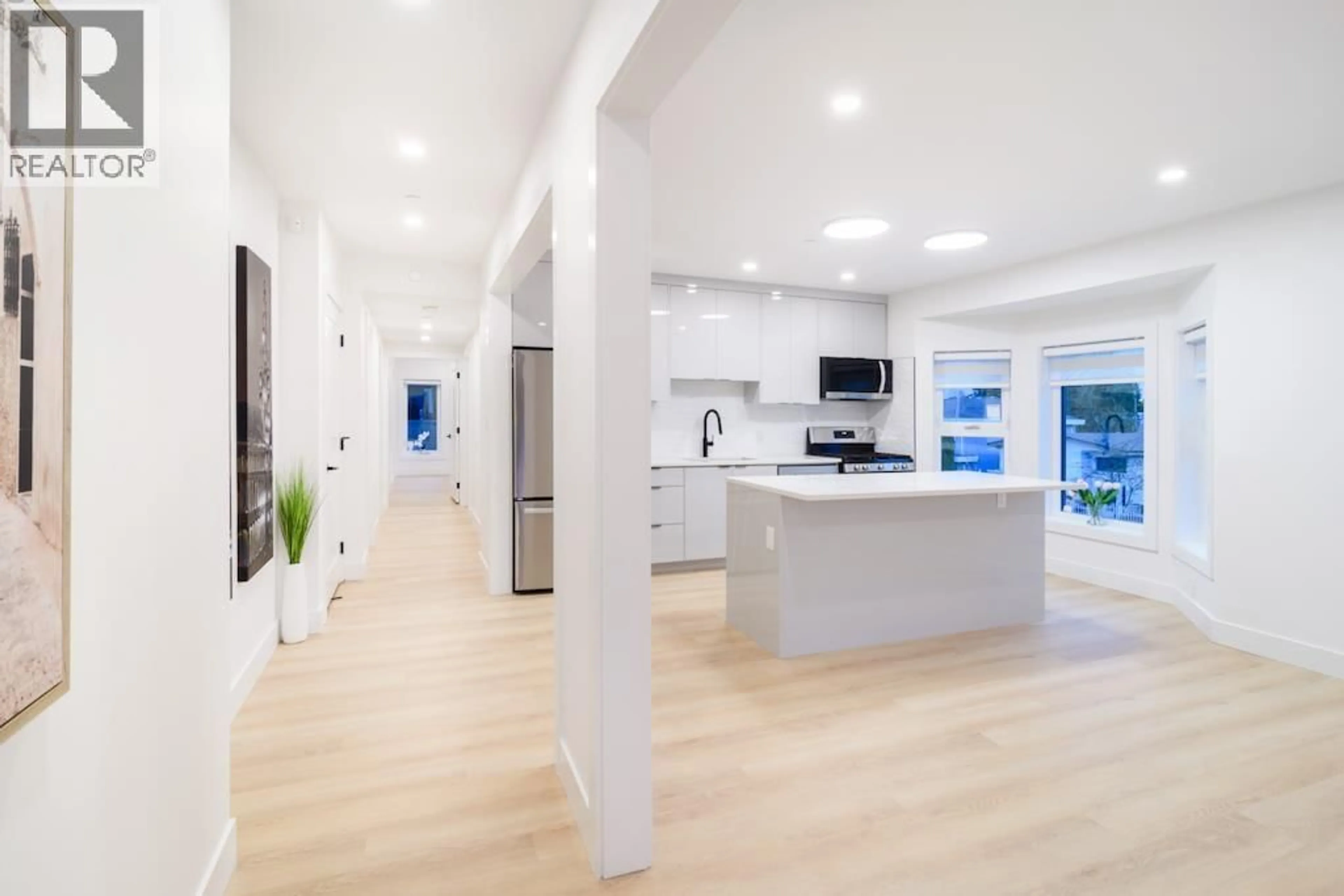 Open concept kitchen, unknown for 3304 WELLINGTON AVENUE, Vancouver British Columbia V5R4Y2