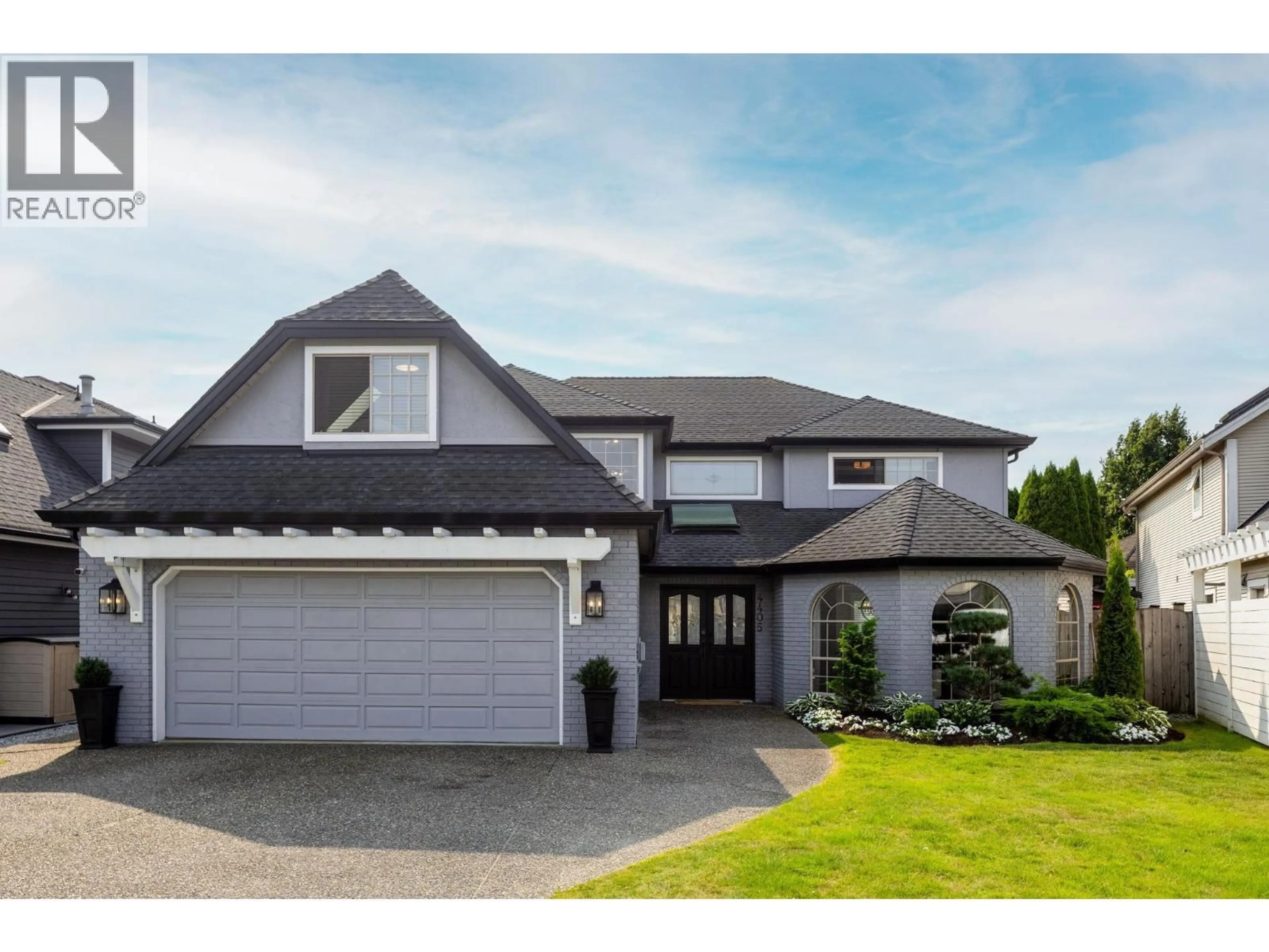 Home with vinyl exterior material, street for 4405 63A STREET, Delta British Columbia V4K4T4