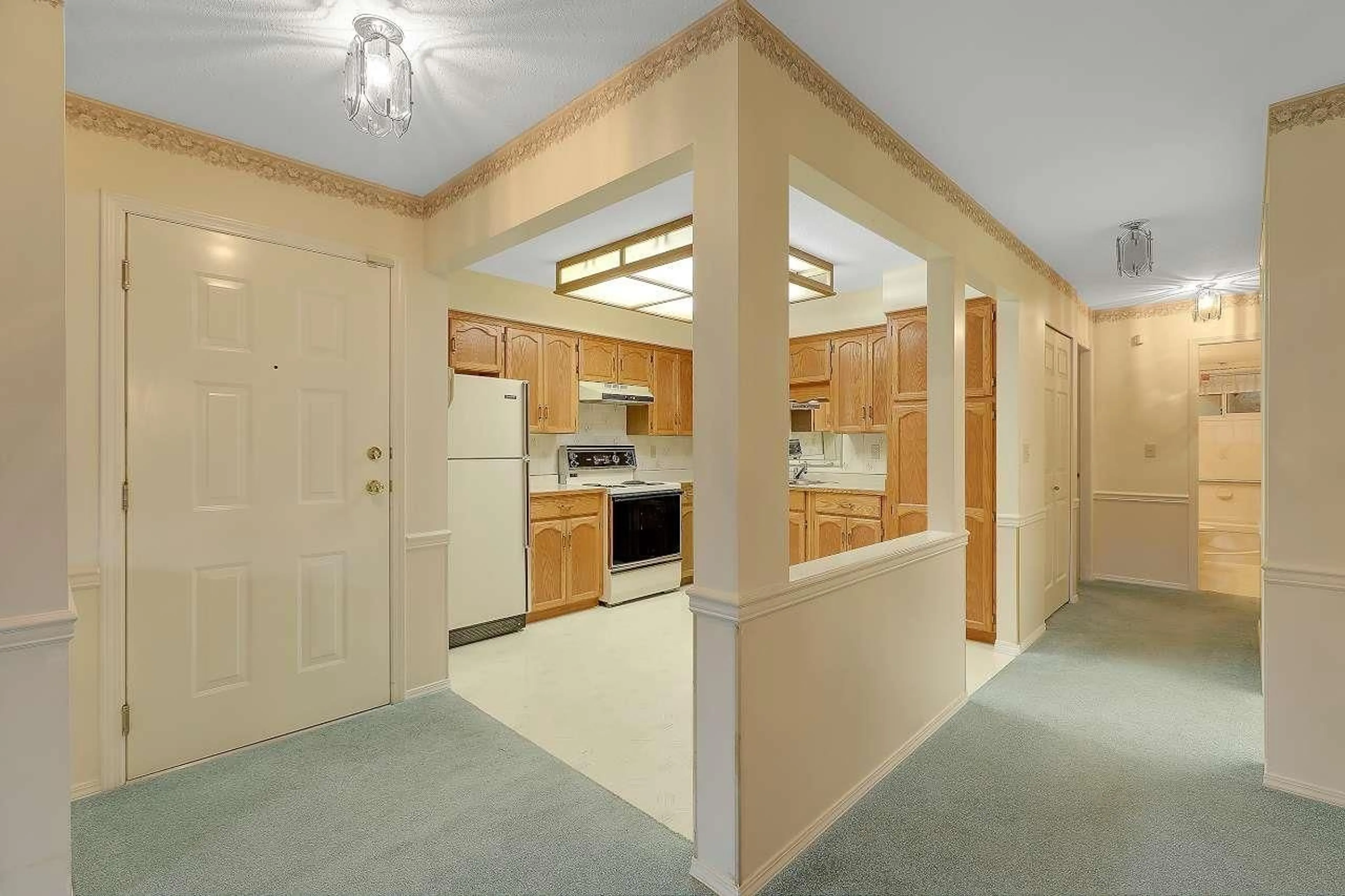 Unknown for 3 - 33123 GEORGE FERGUSON, Abbotsford British Columbia V2S2L6