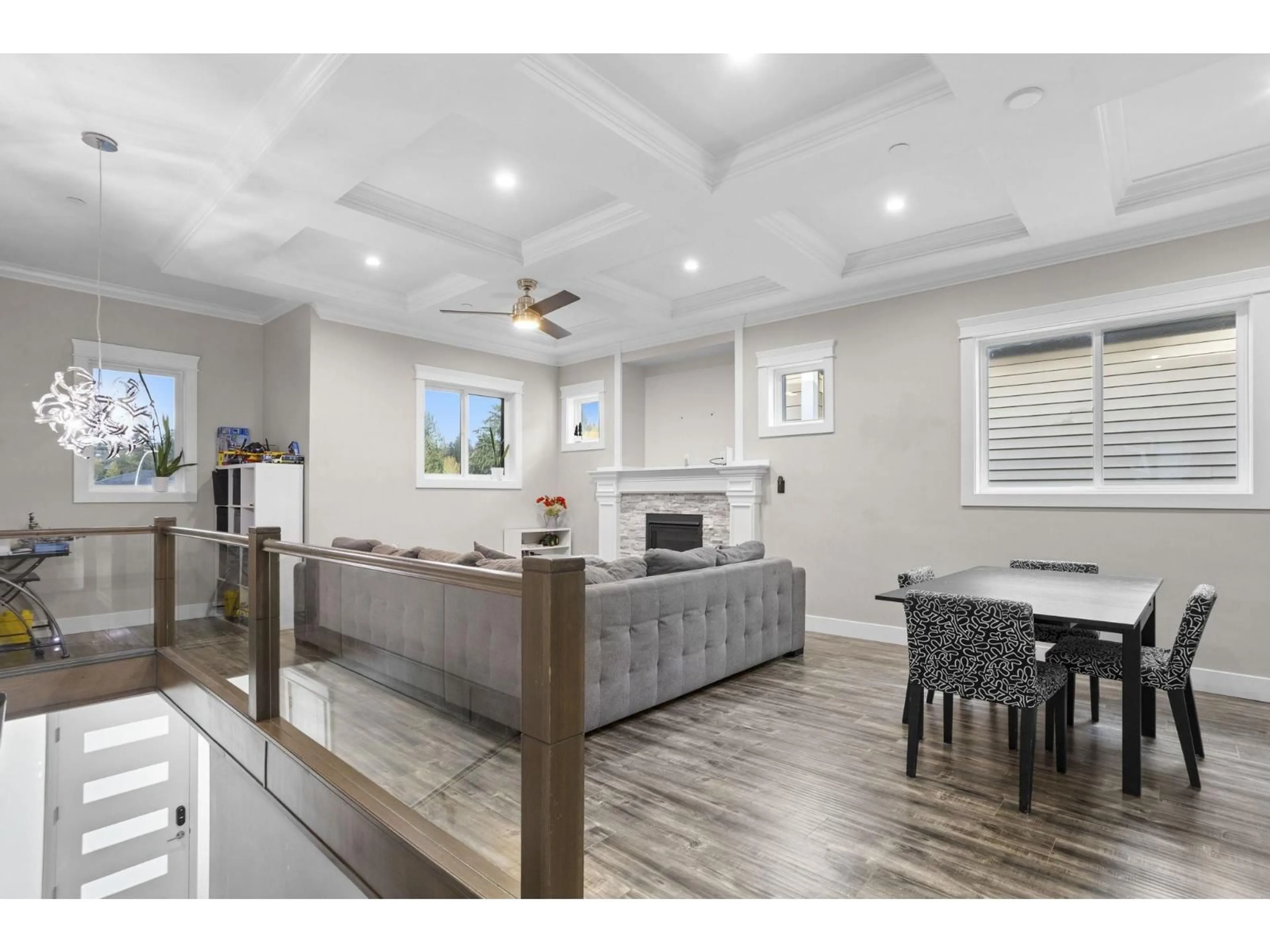 Open concept kitchen, unknown for 33908 TOOLEY, Mission British Columbia V2V0G5