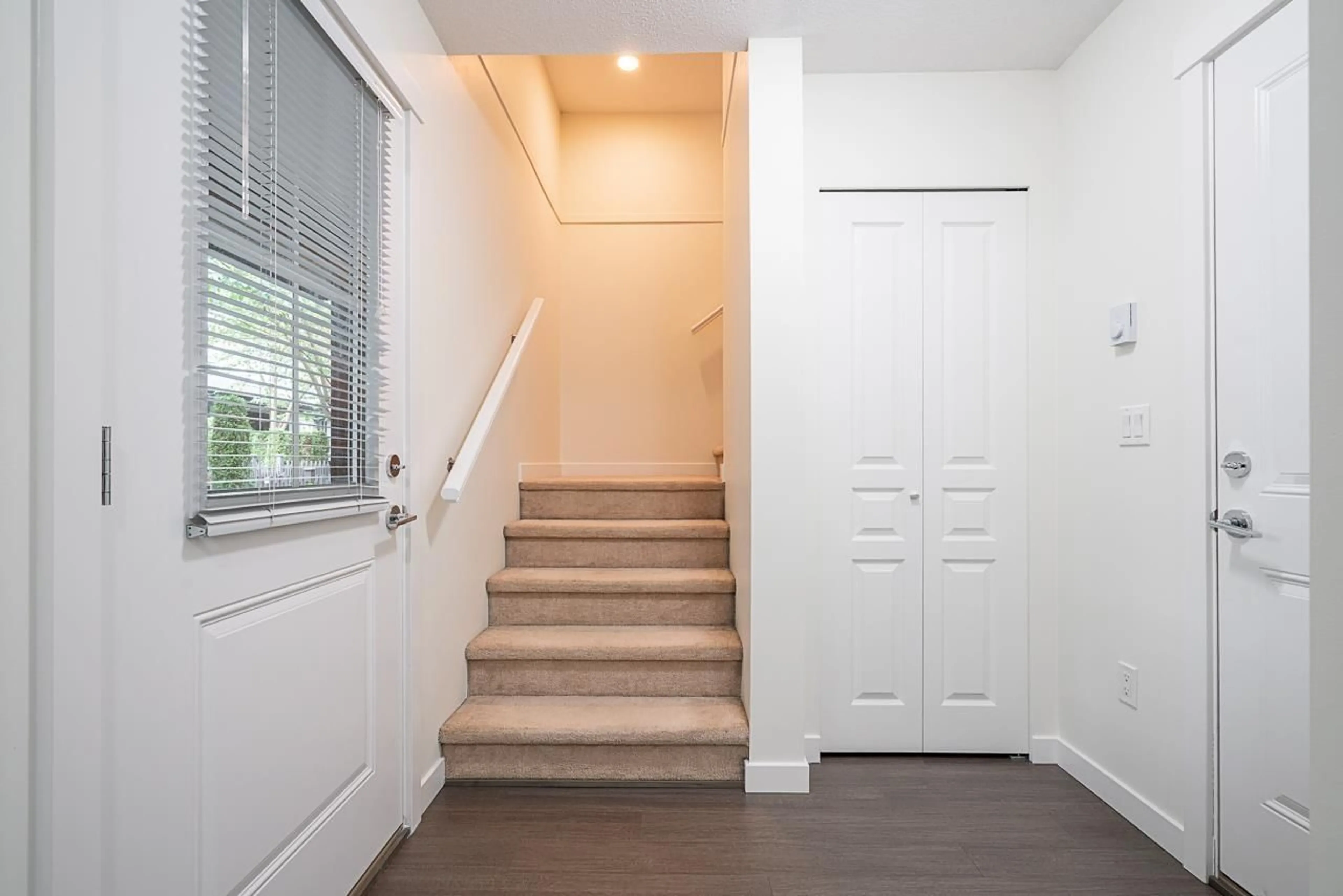 Indoor entryway for 49 - 8138 204 STREET, Langley British Columbia V2Y0T4