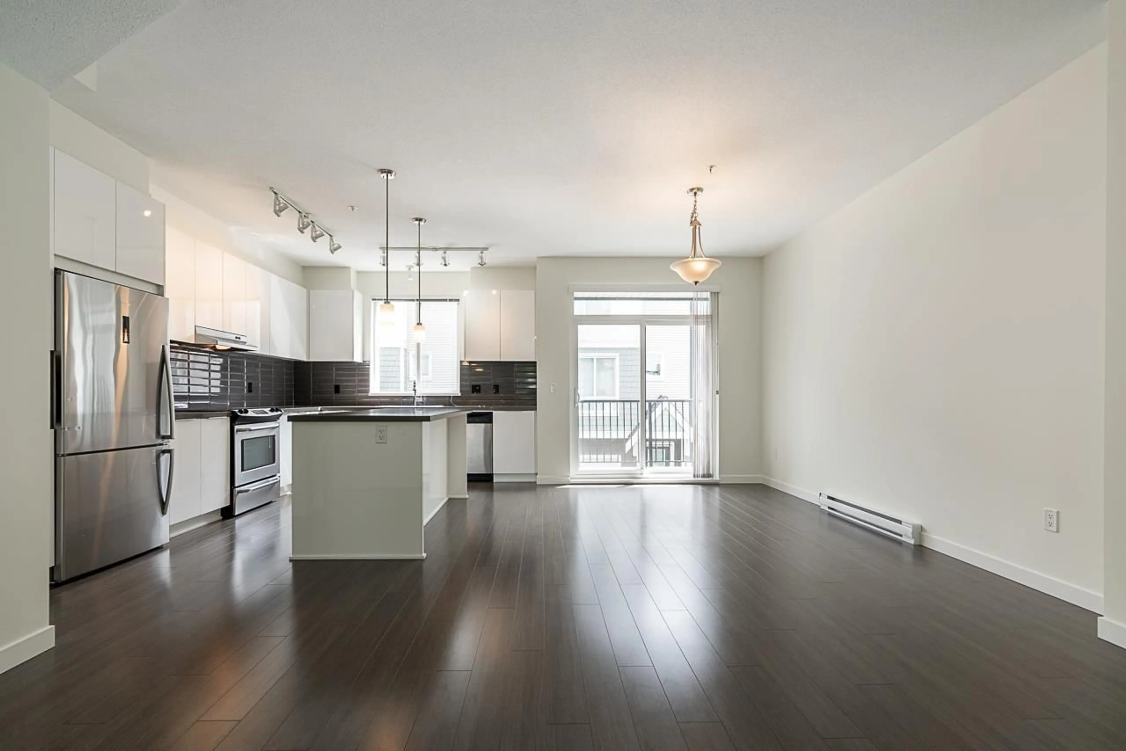 Open concept kitchen, unknown for 49 - 8138 204 STREET, Langley British Columbia V2Y0T4