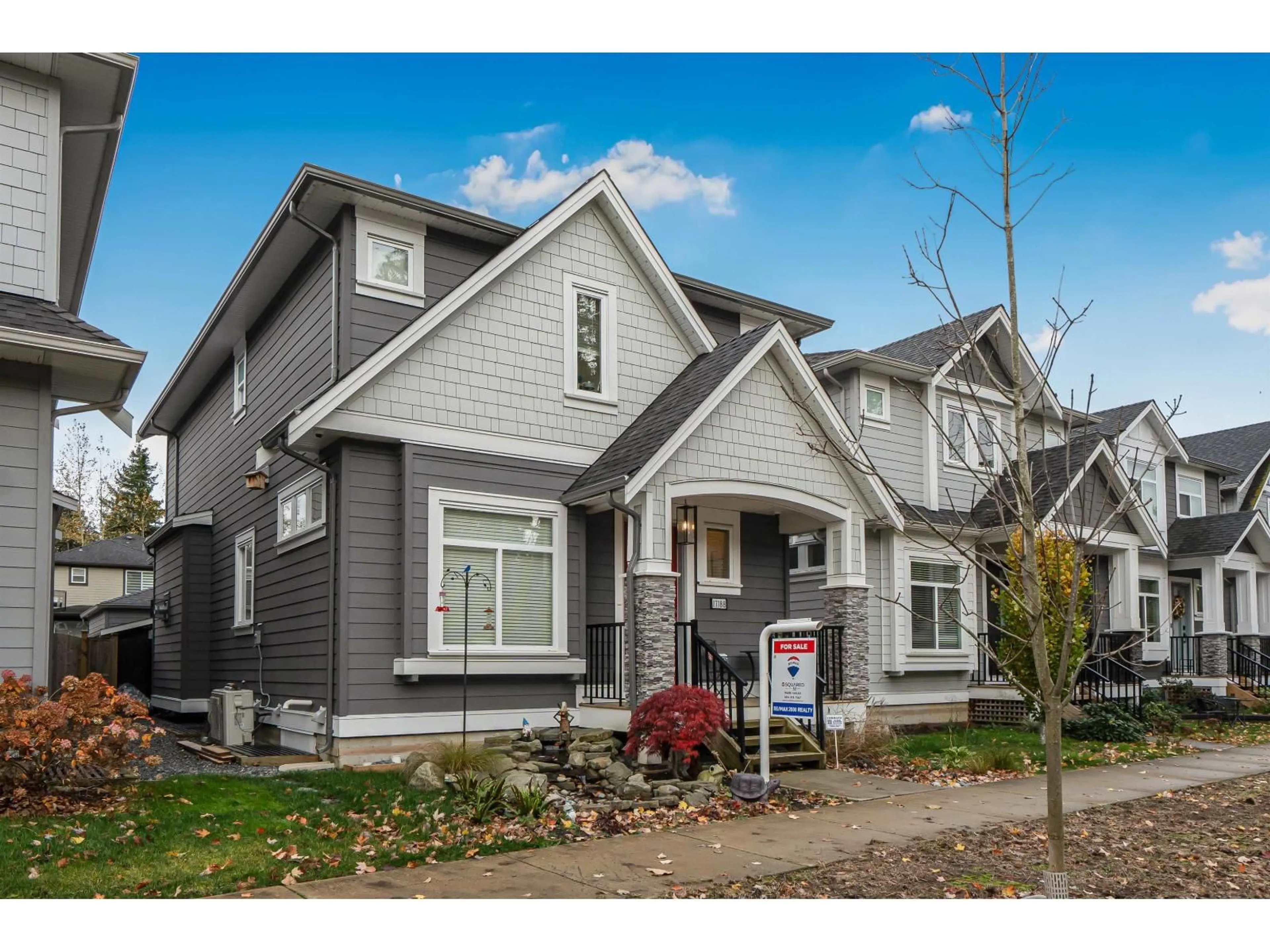 Home with vinyl exterior material, street for 17188 1, Surrey British Columbia V3Z9R2