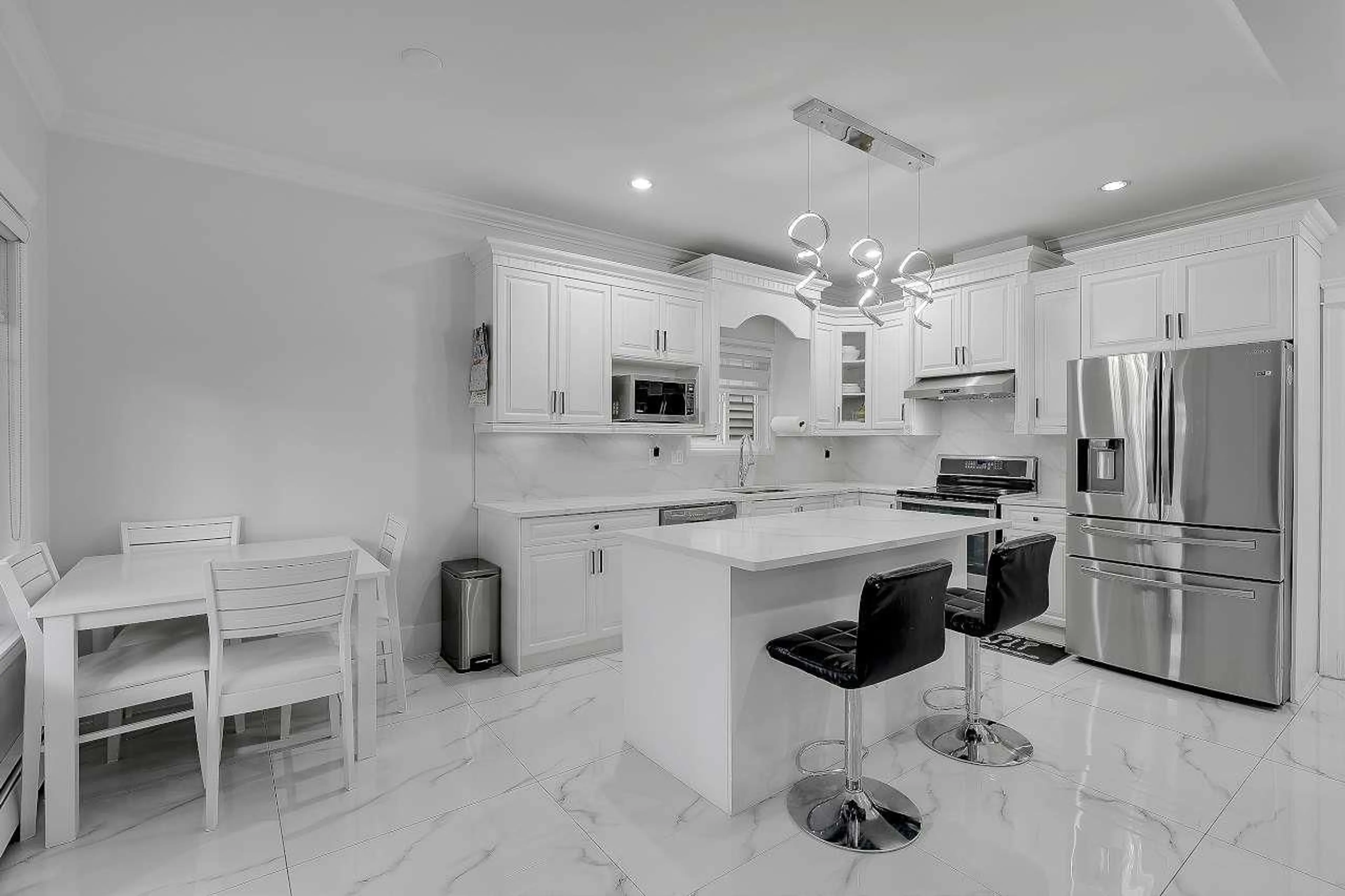 Unknown for 14163 62, Surrey British Columbia V3X0B1