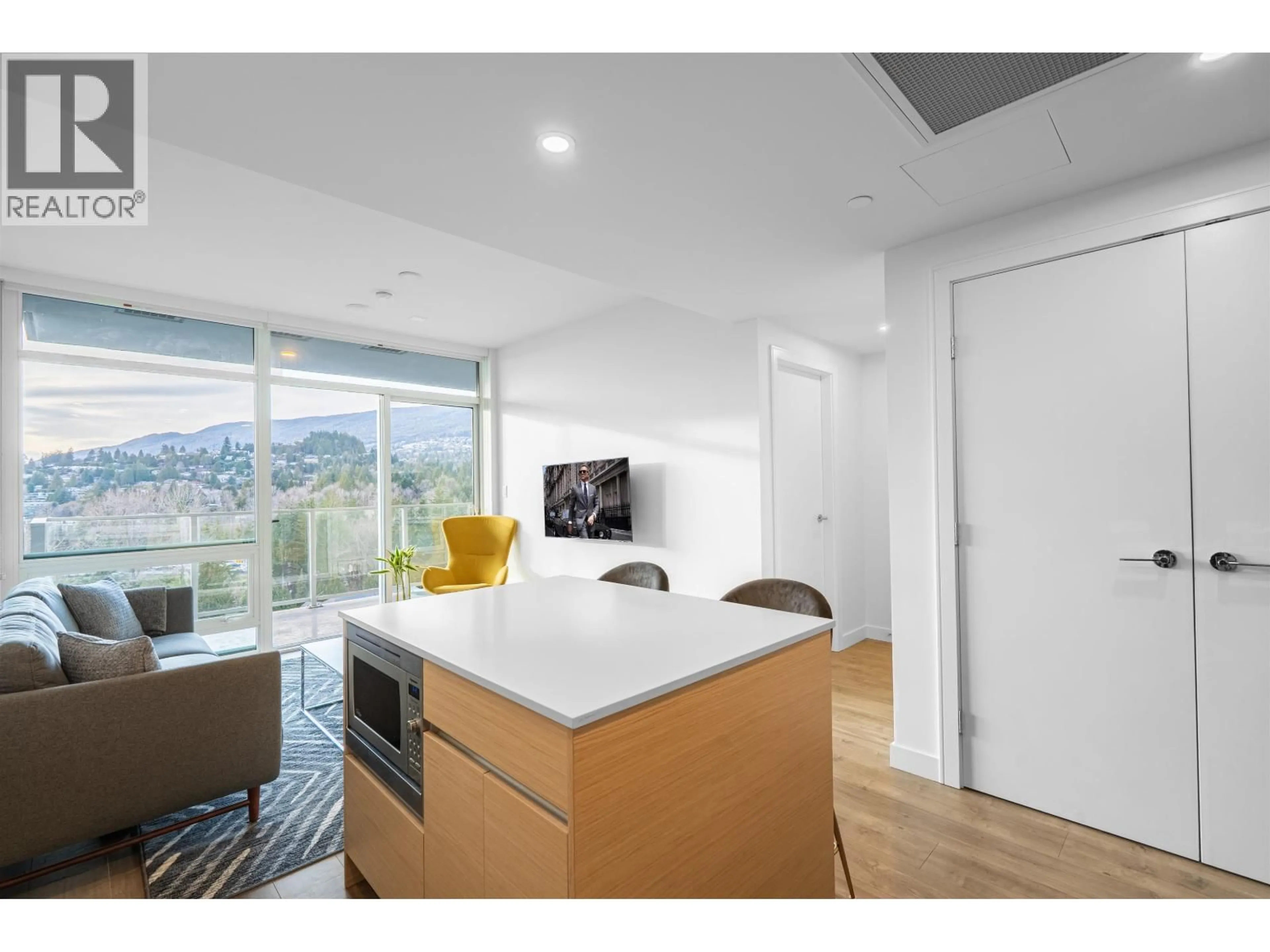 Unknown for 1107 - 200 KLAHANIE COURT, West Vancouver British Columbia V7P0E4